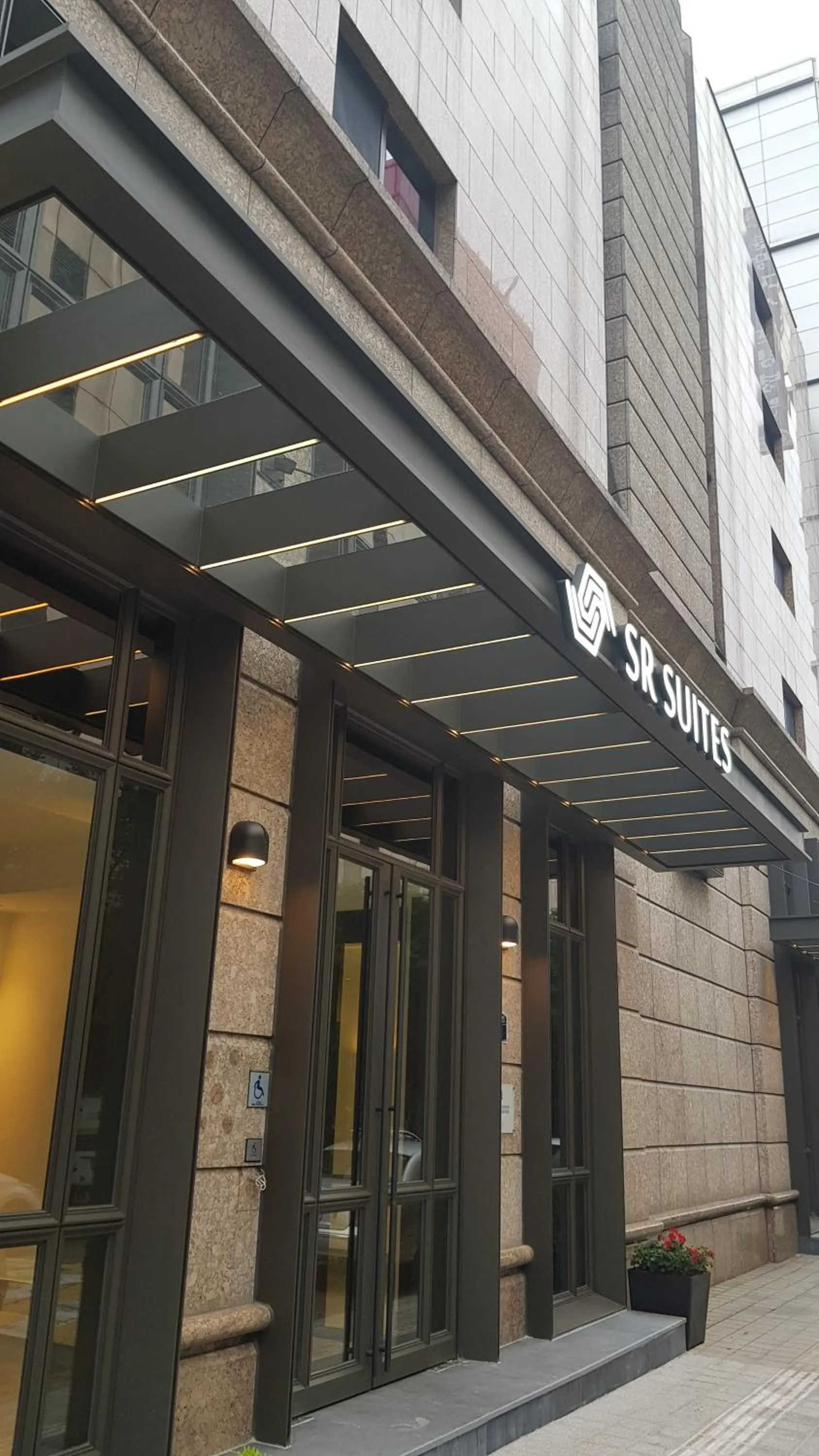 Facade/entrance in SR Suites Pangyo