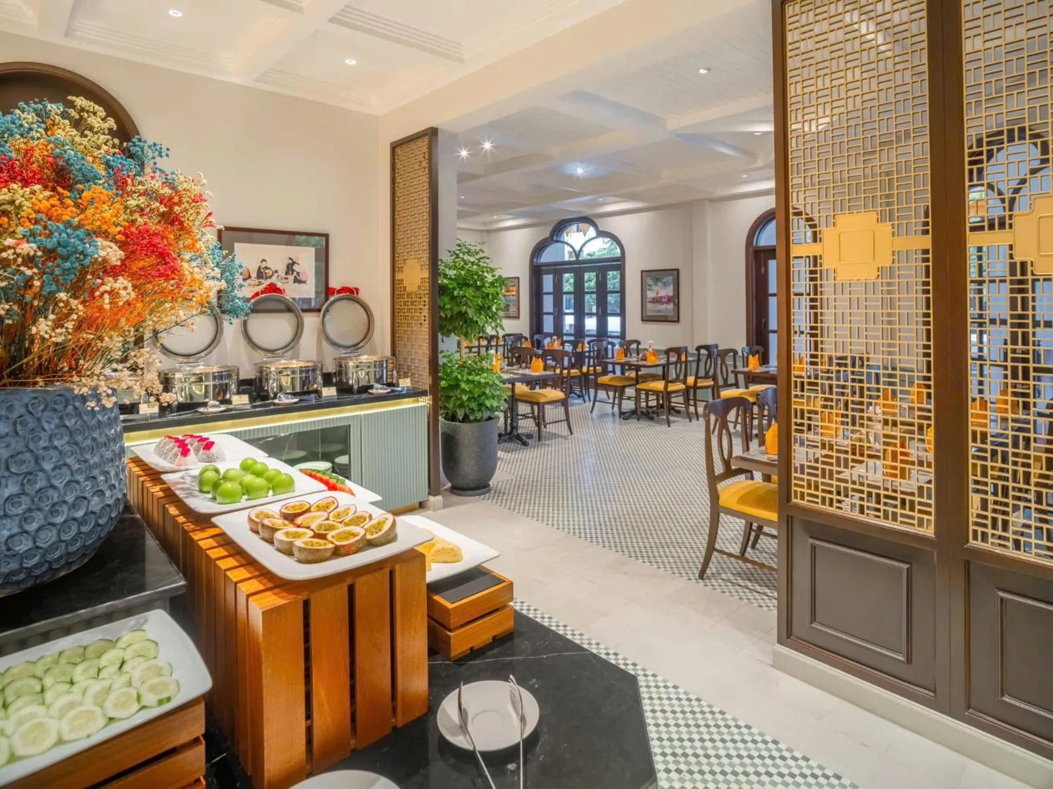 Restaurant/places to eat in Little Residence - A Boutique Hotel & Spa