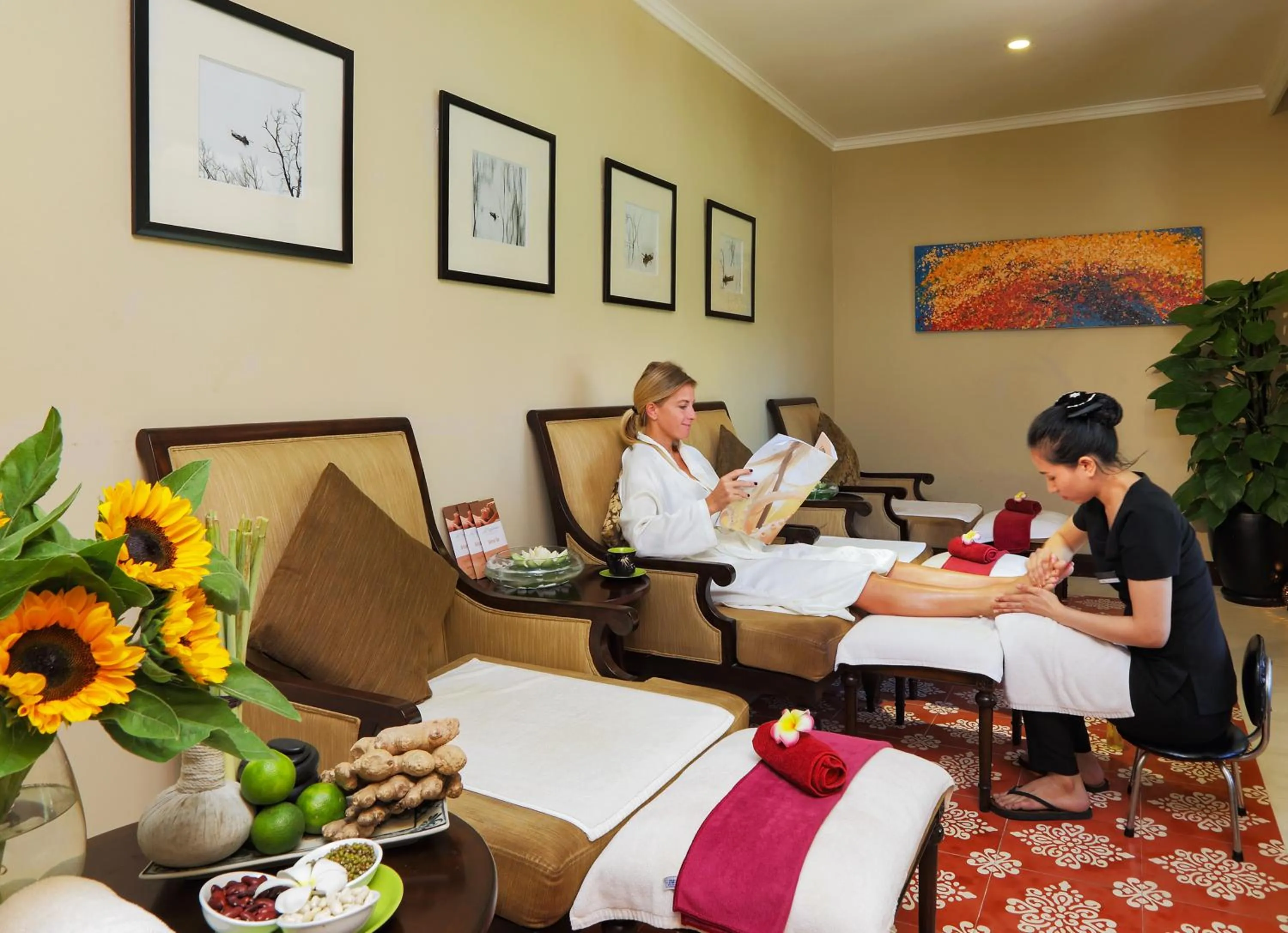 Massage in Little Residence - A Boutique Hotel & Spa