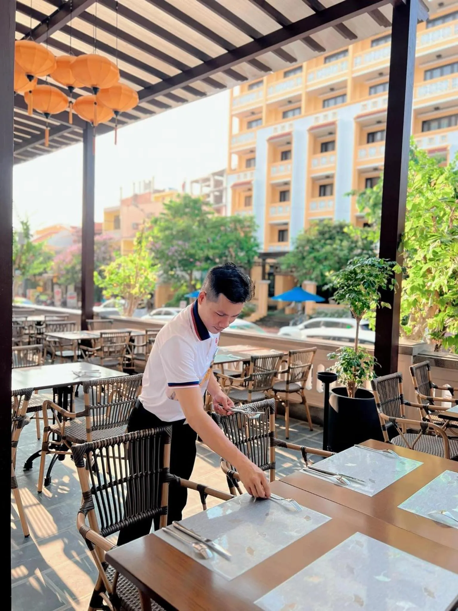 Restaurant/places to eat in Little Residence - A Boutique Hotel & Spa