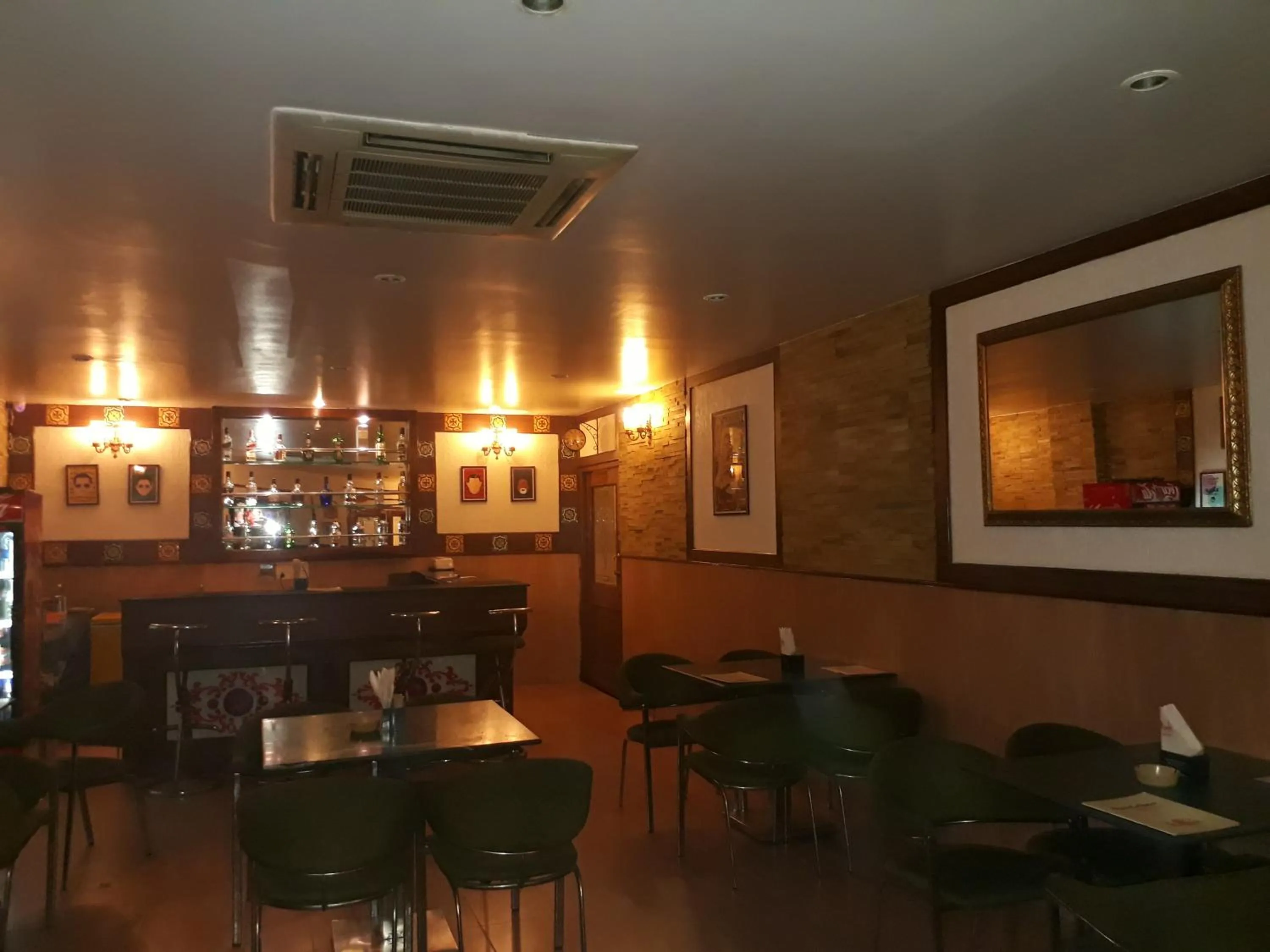 Alcoholic drinks in Hotel Sarthak