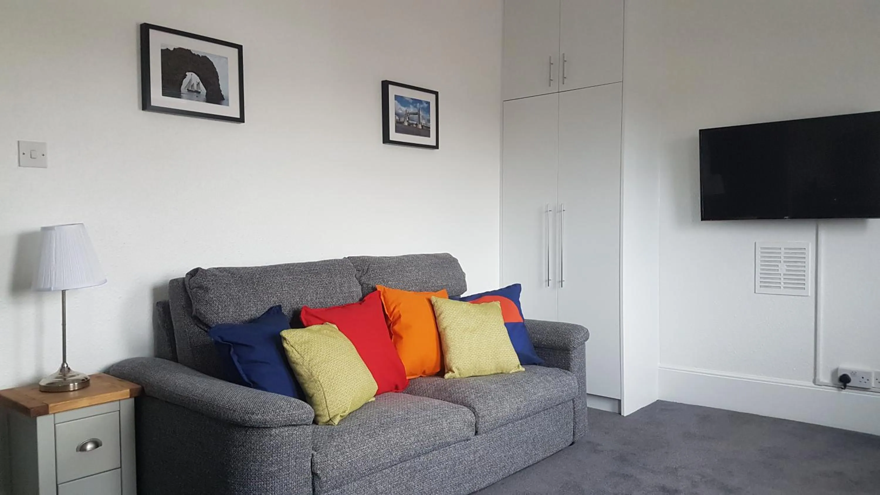 Living room in The Gateway Hotel