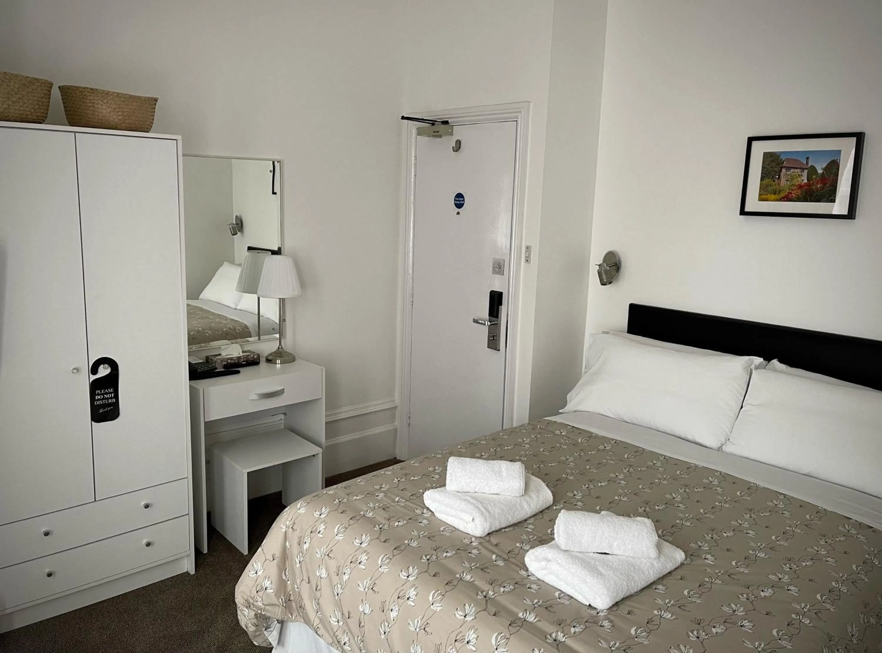 Bedroom, Bed in The Gateway Hotel