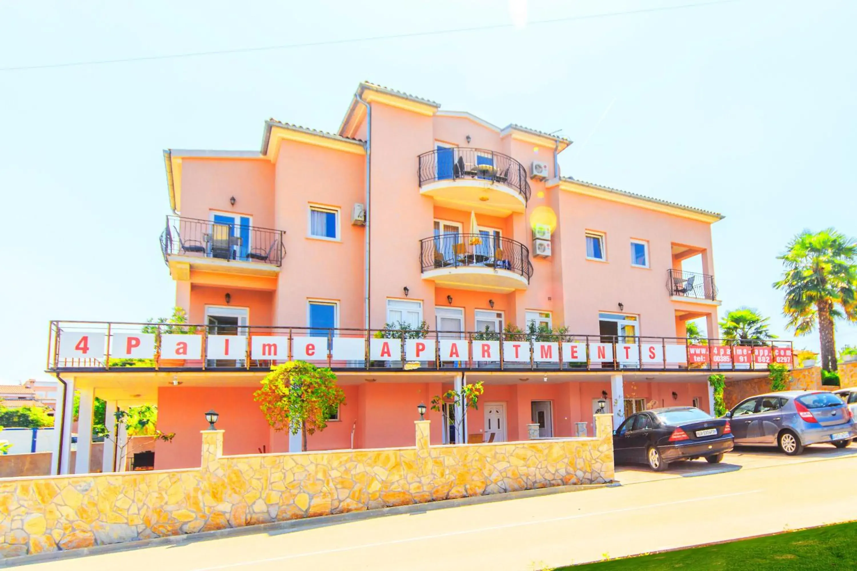 Apartments 4 Palme Apartments 4 Palme
