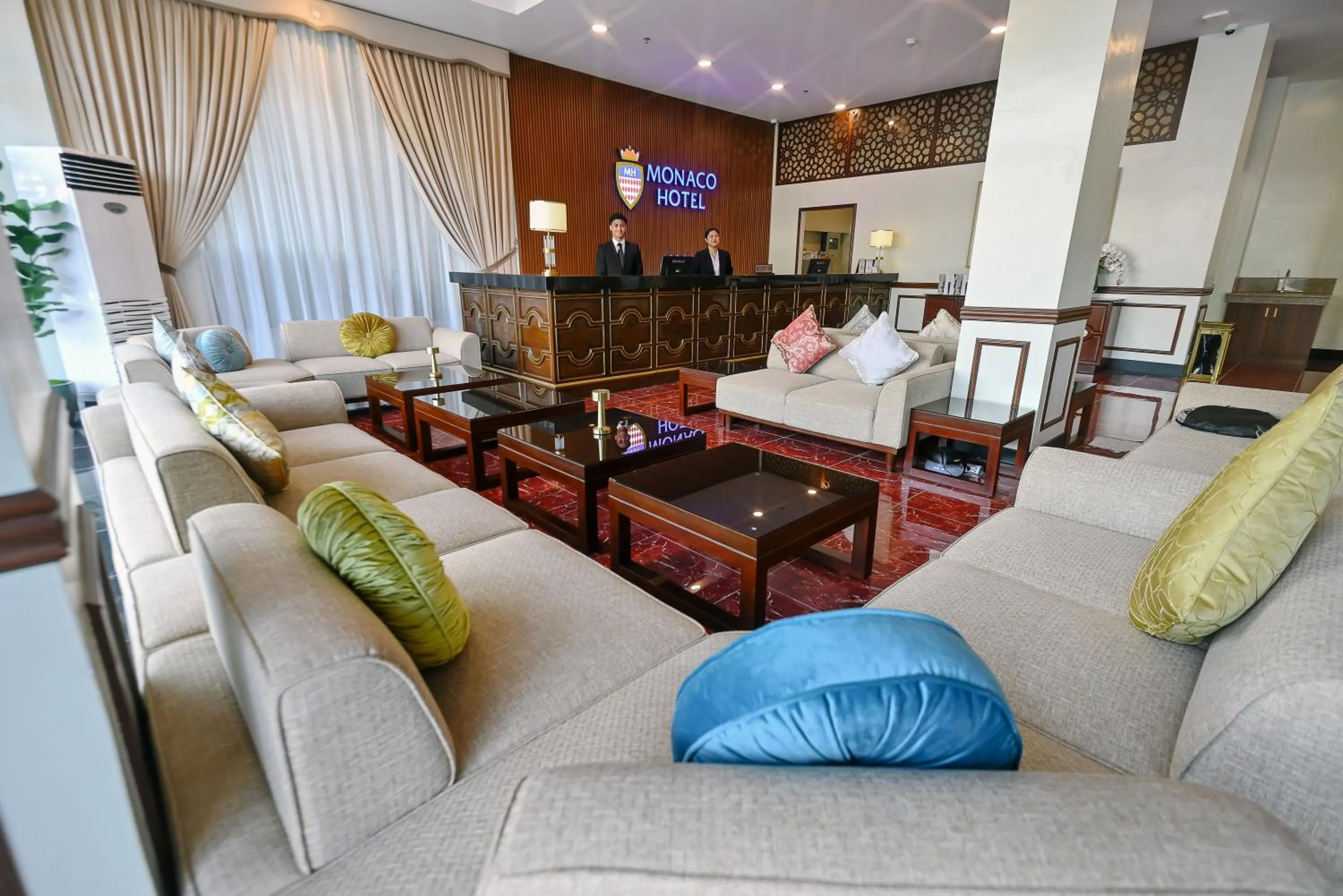 Seating area in Monaco Hotel