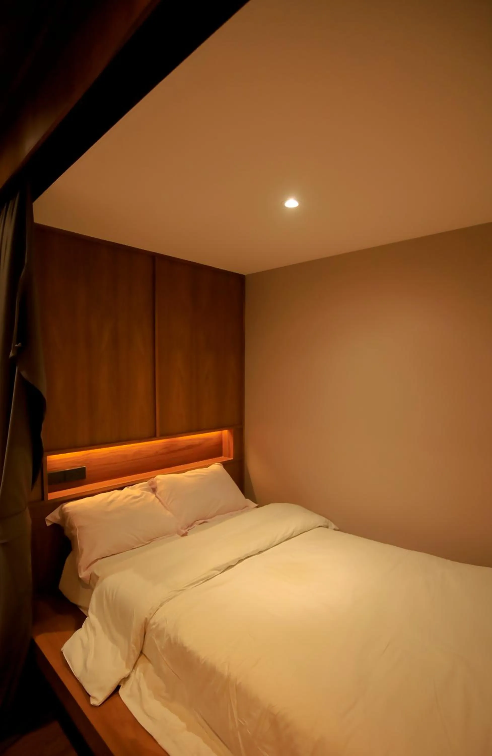 Bed in HABI Surawong-Silom