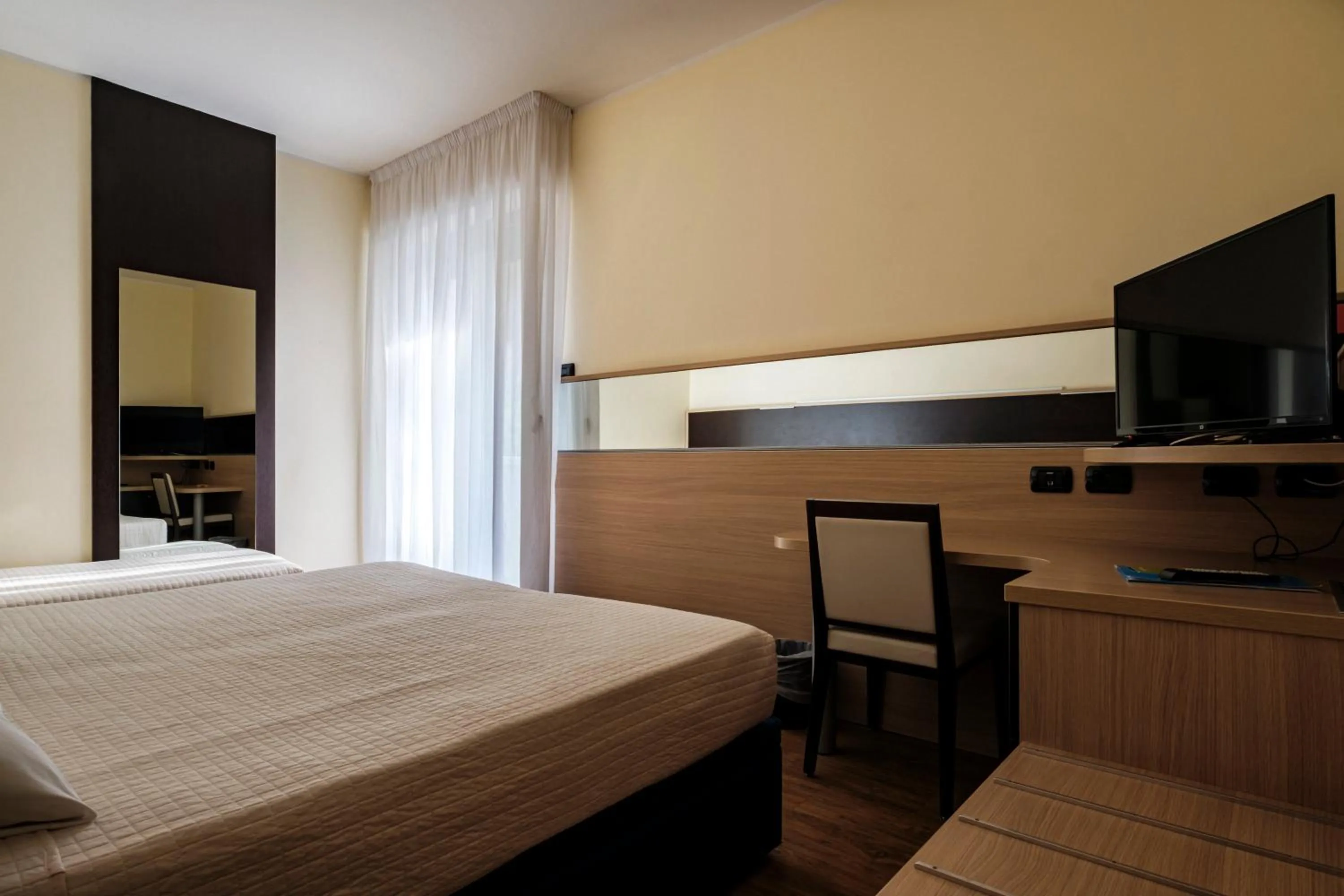 Bedroom, Bed in Augustus Hotel Riccione