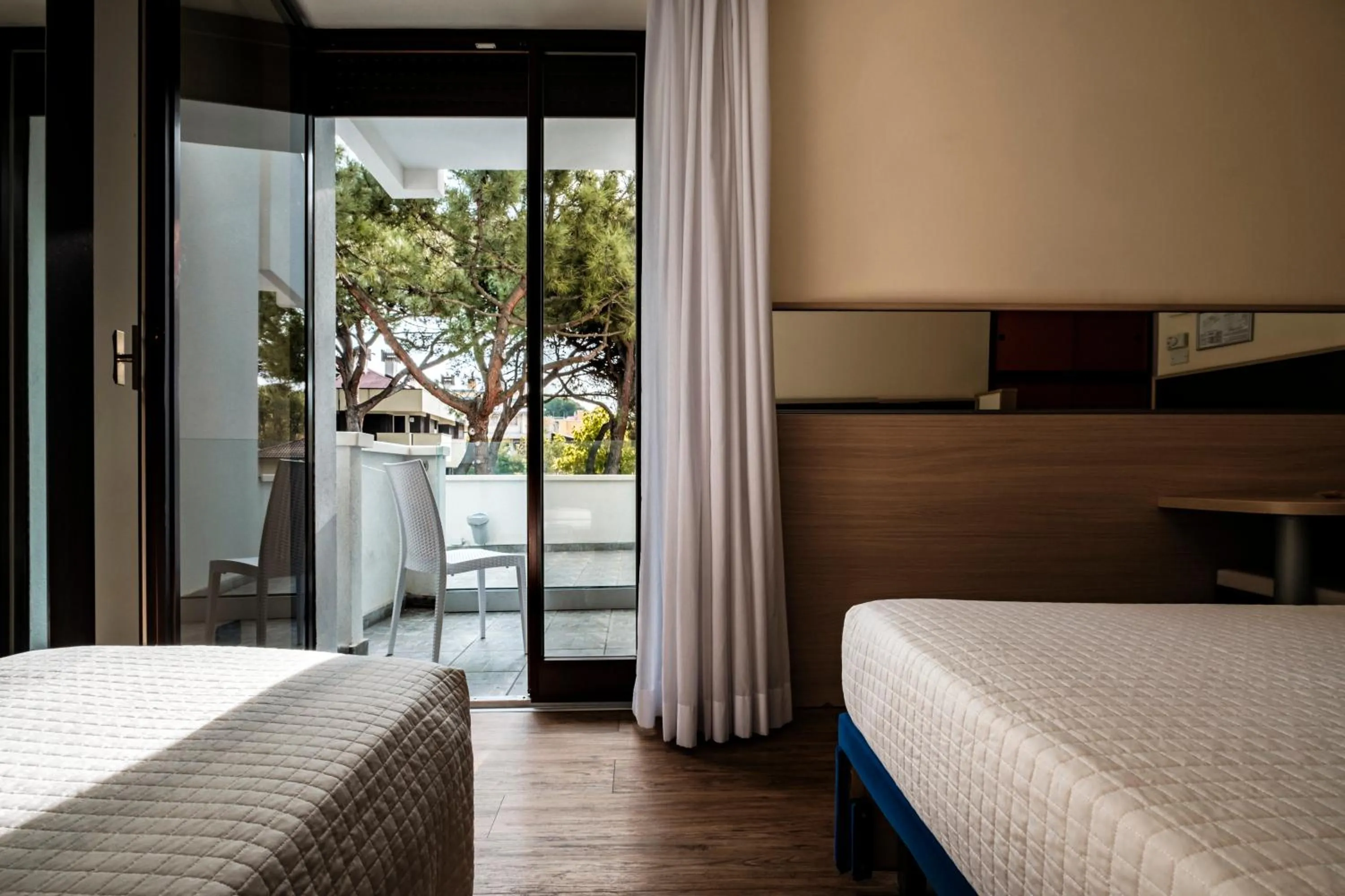 Balcony/Terrace, Bed in Augustus Hotel Riccione