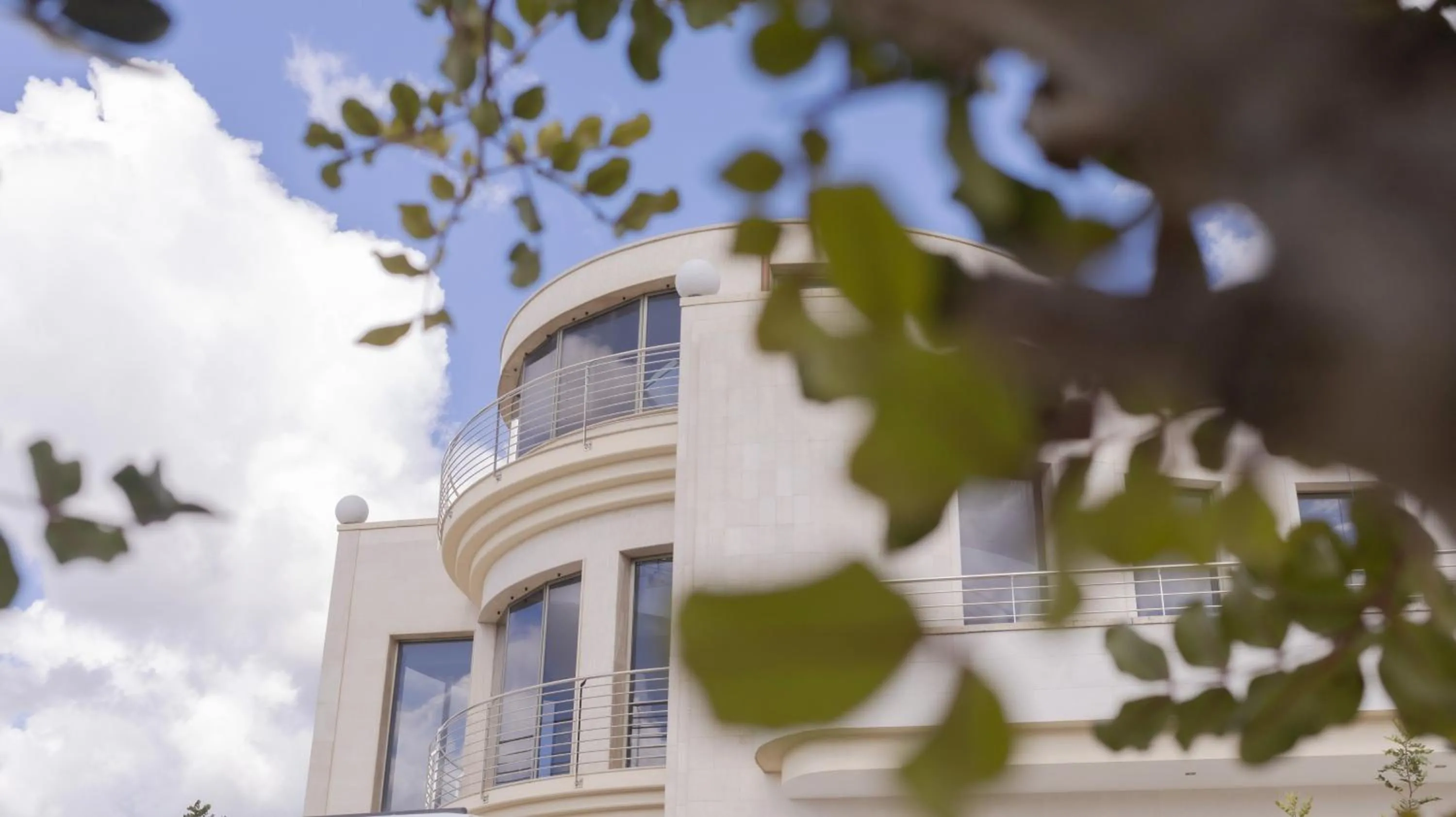 Property building in Hotel Donna Crescenza