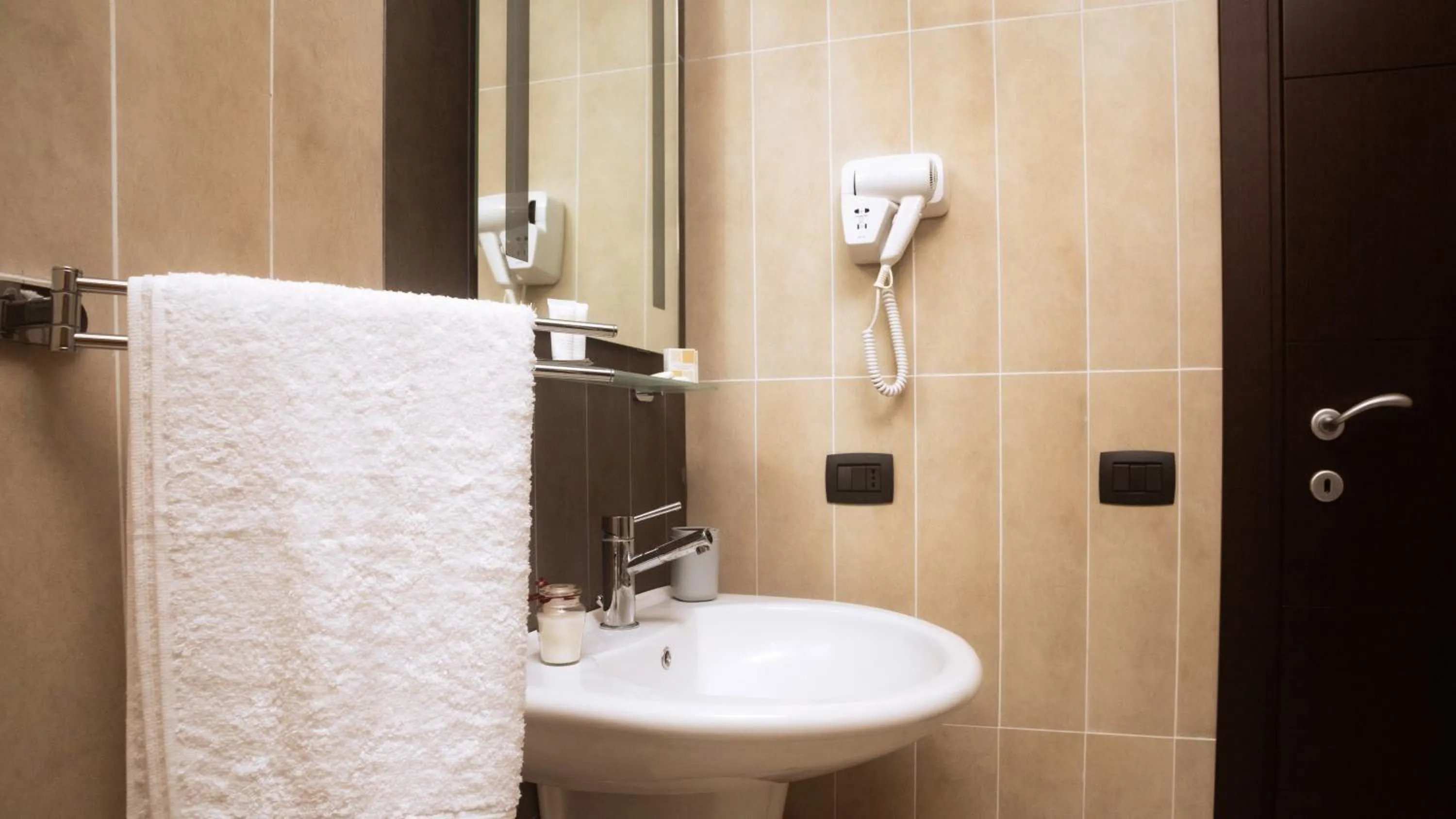 Bathroom in Hotel Donna Crescenza