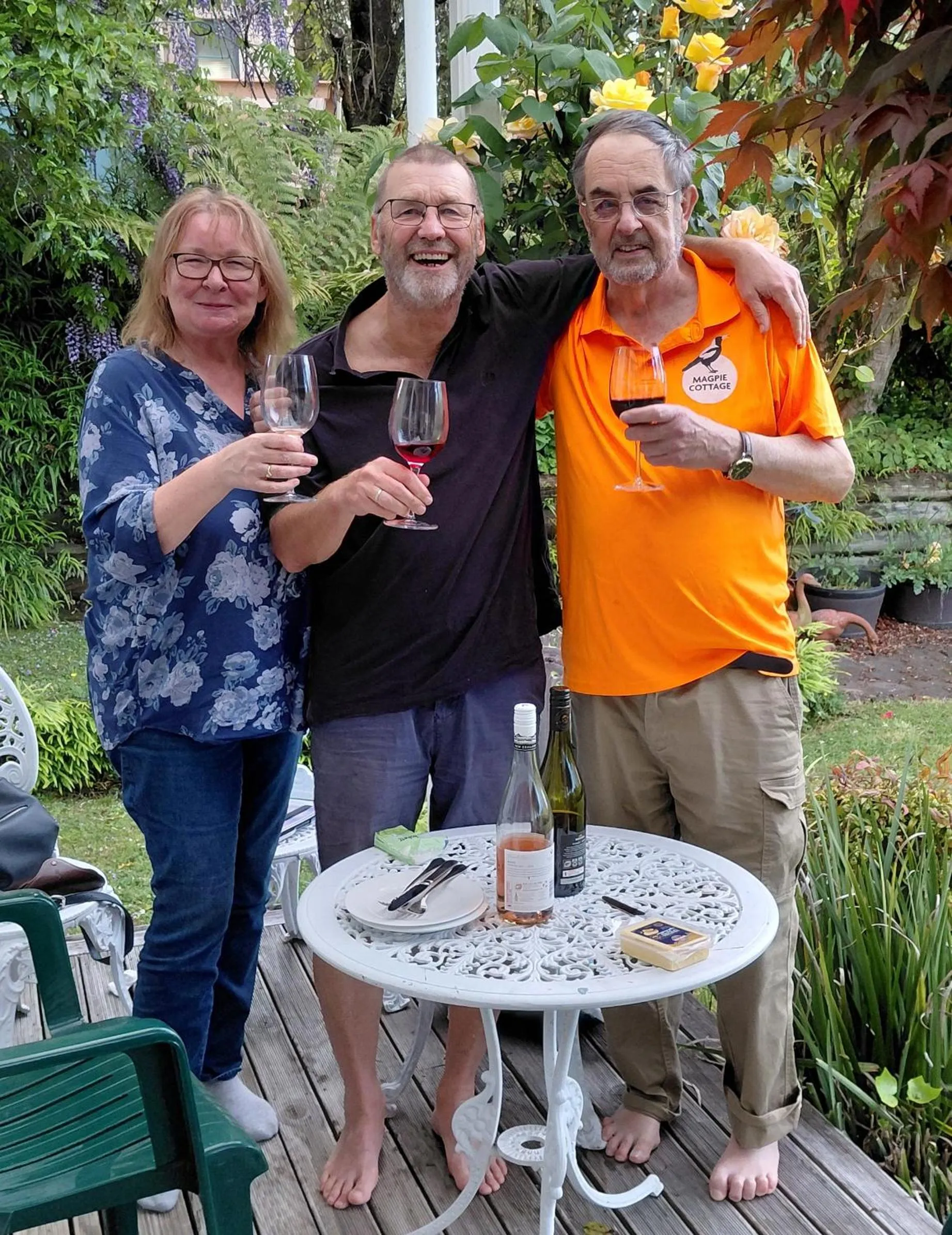 Guests in Magpie Cottage Homestay Bed & Breakfast