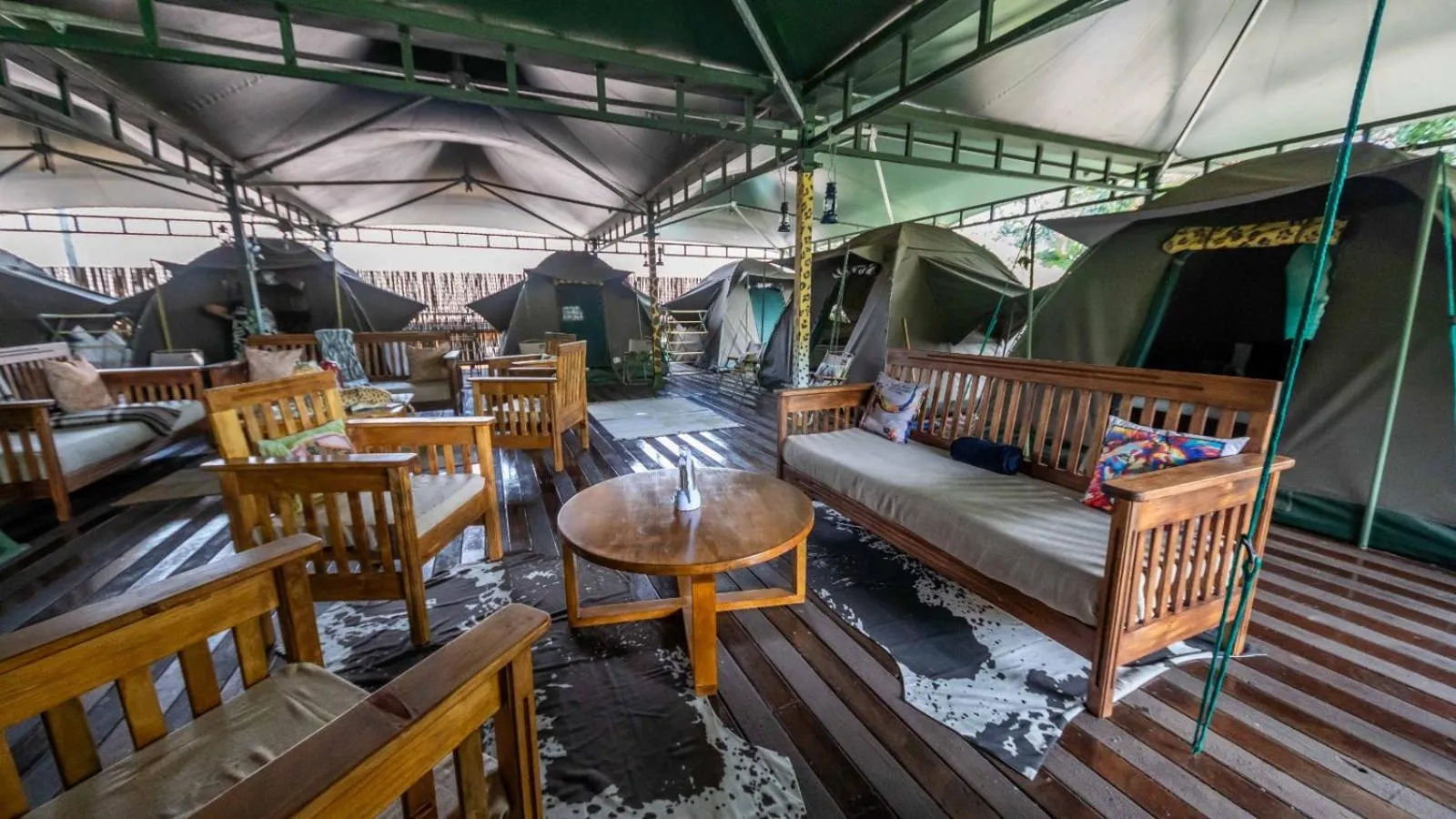 The Tree Top Village Urban Glamping