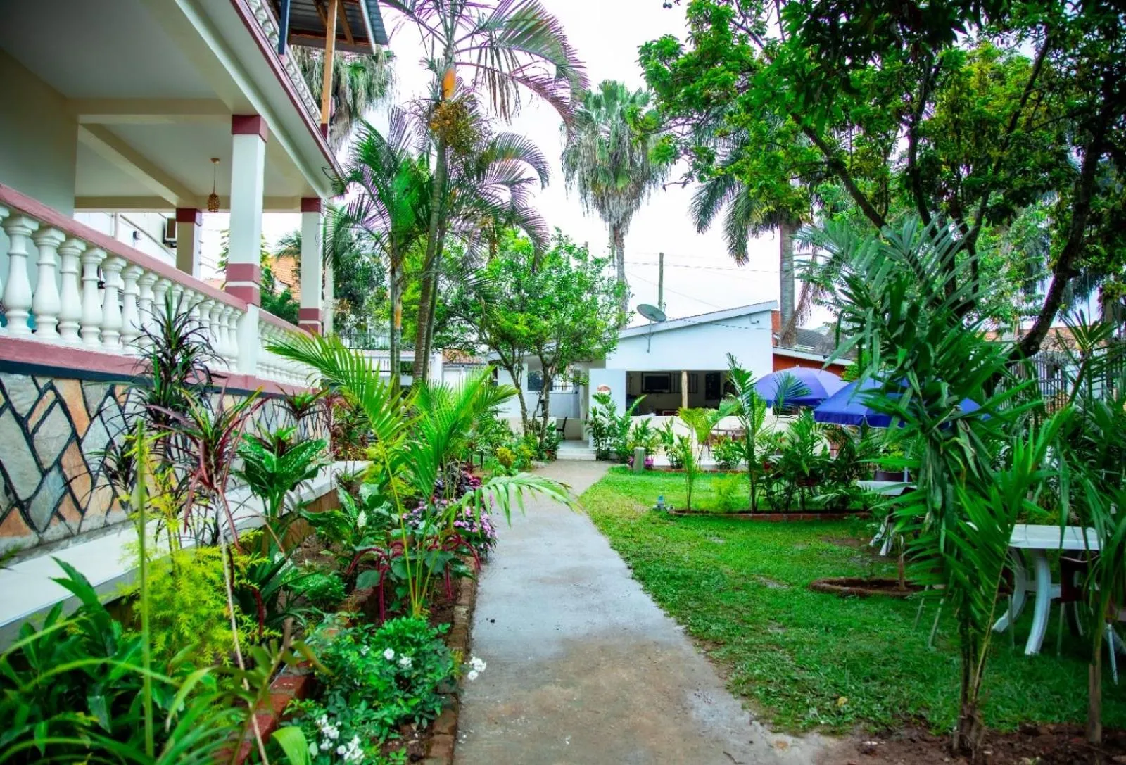 Lakeshore Bed and Breakfast