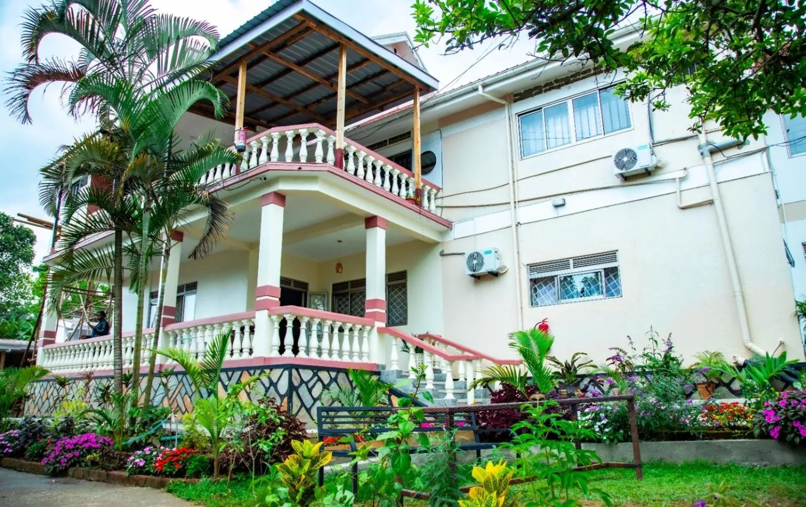 Lakeshore Bed and Breakfast