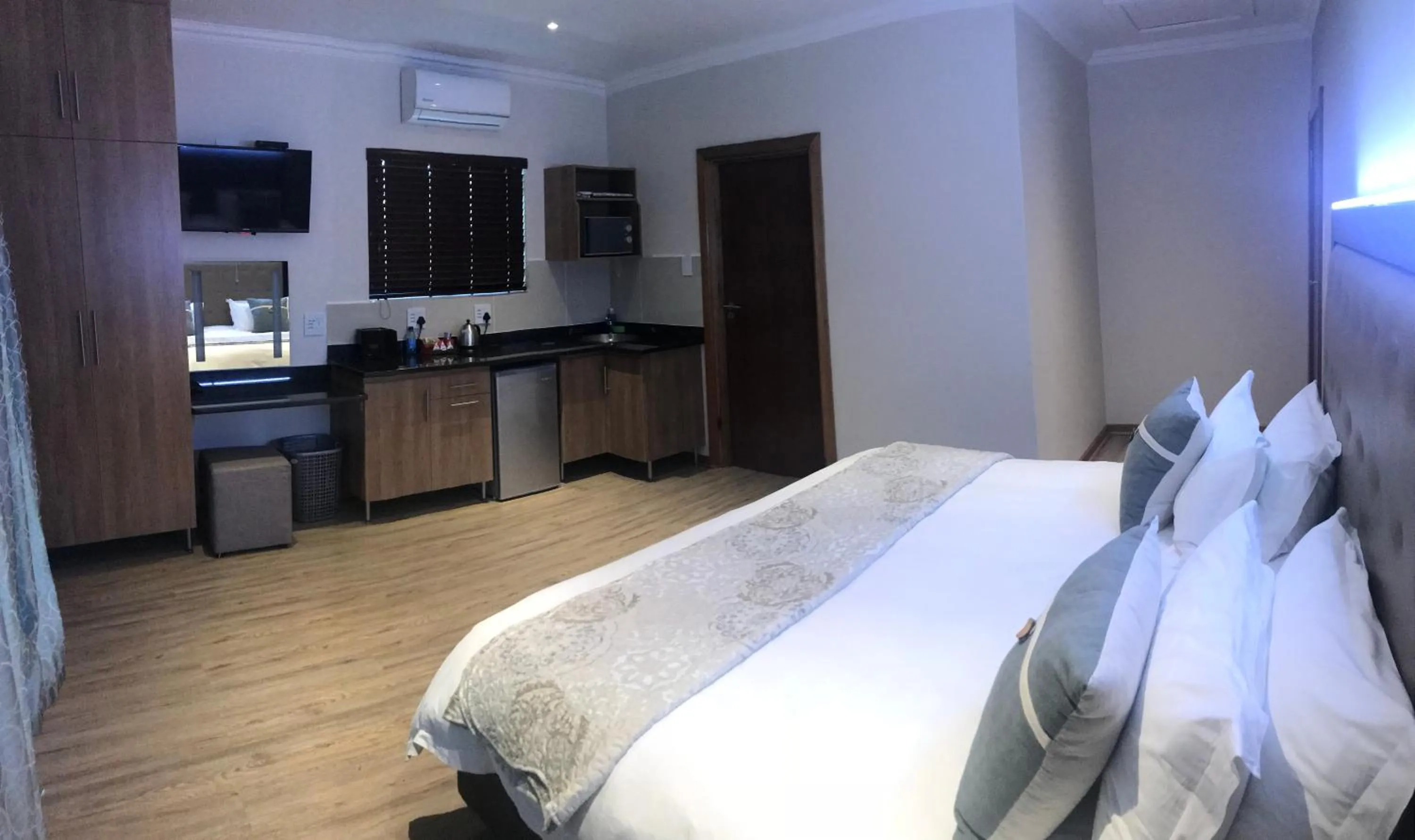 Kitchen or kitchenette in TeBeacon Accommodation