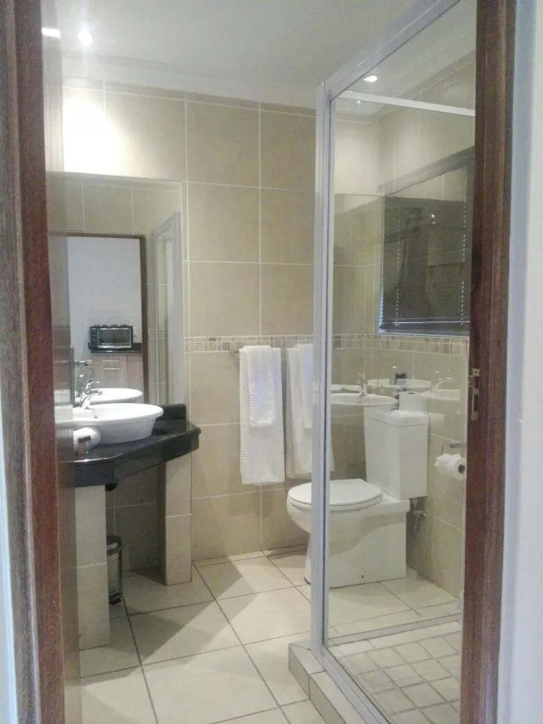 Shower in TeBeacon Accommodation