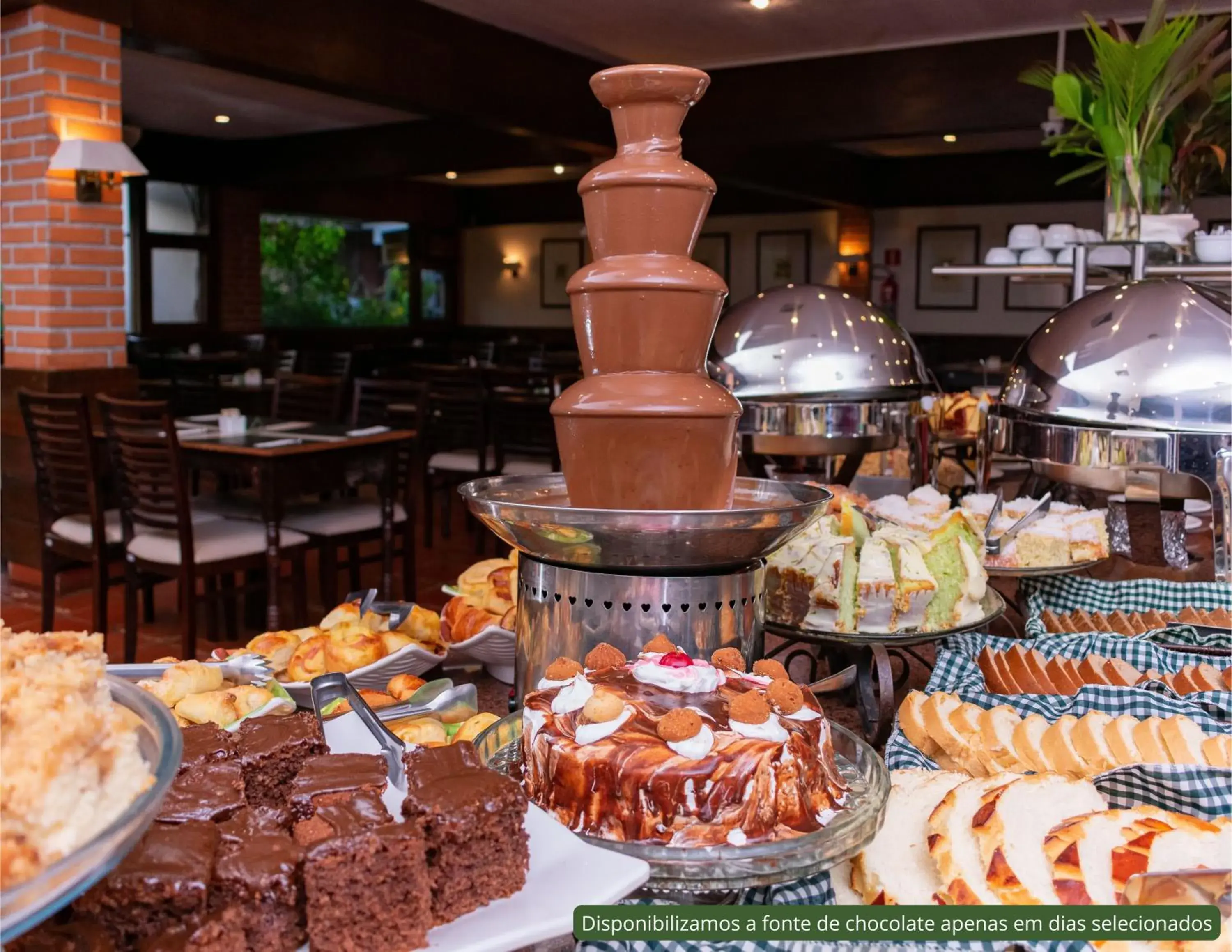 Breakfast in Hotel Colonial Iguaçu Breakfast in Hotel Colonial Iguaçu