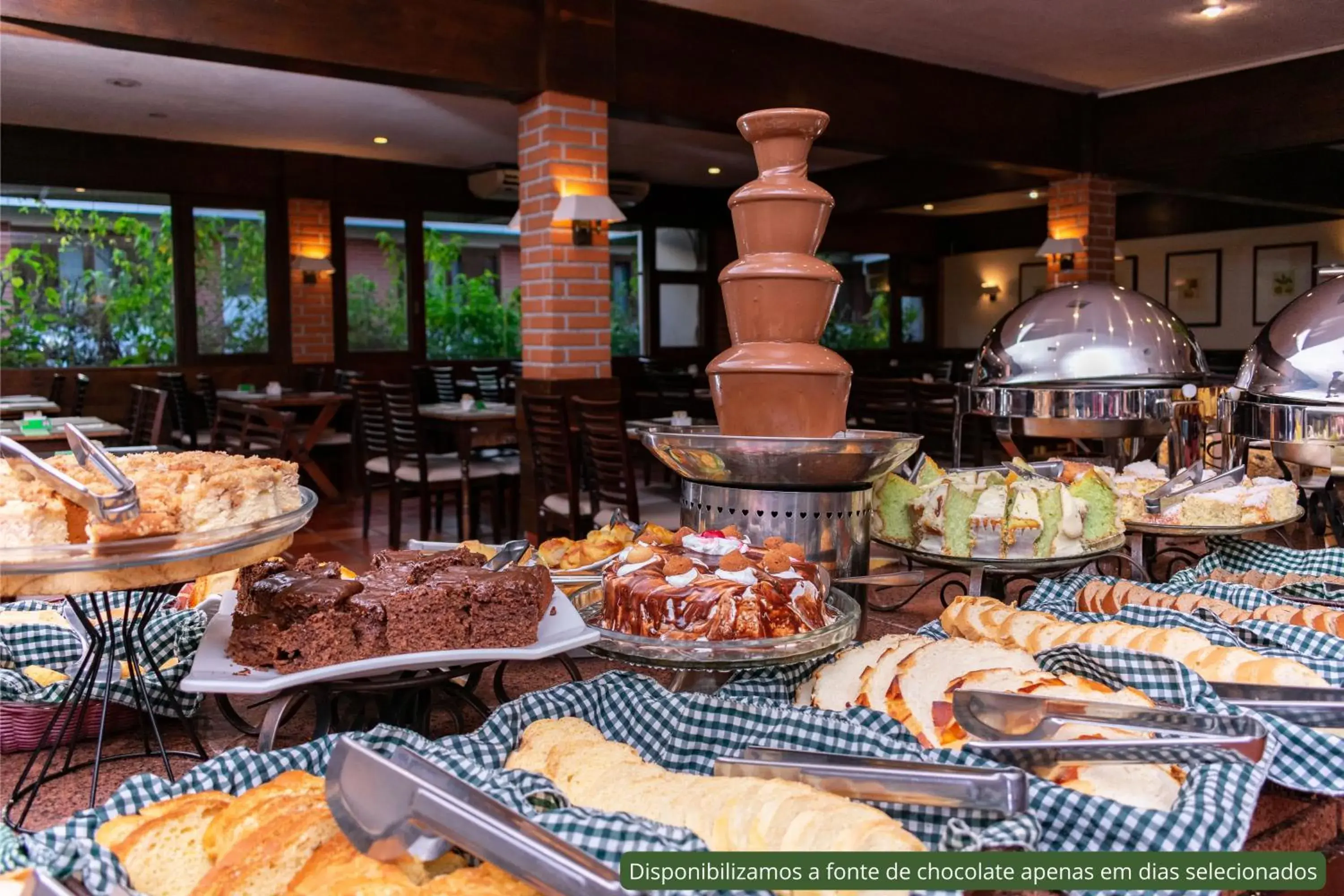 Breakfast in Hotel Colonial Iguaçu Breakfast in Hotel Colonial Iguaçu