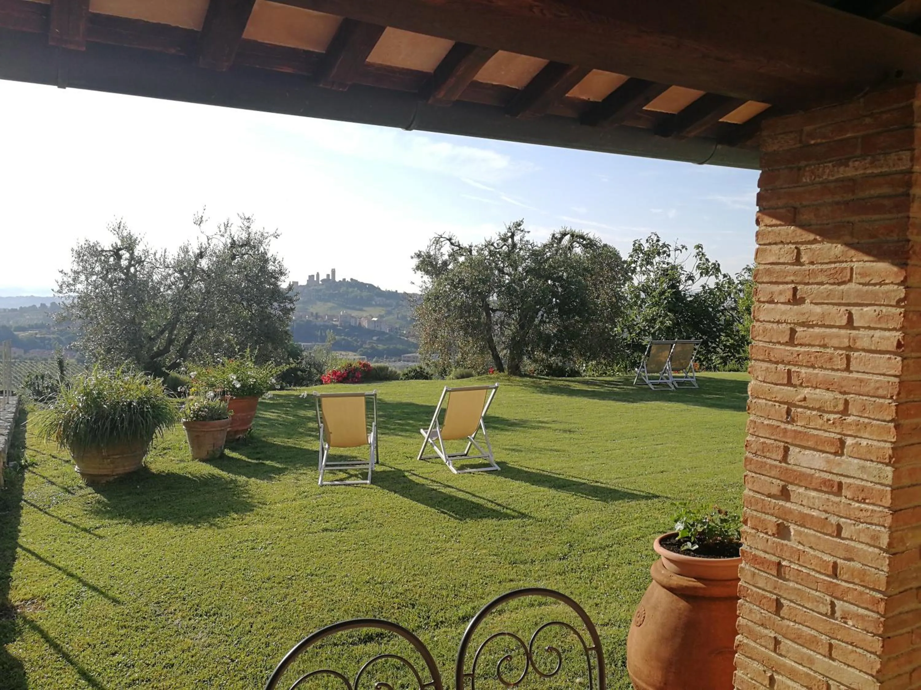 Property building in Poggetto di Montese