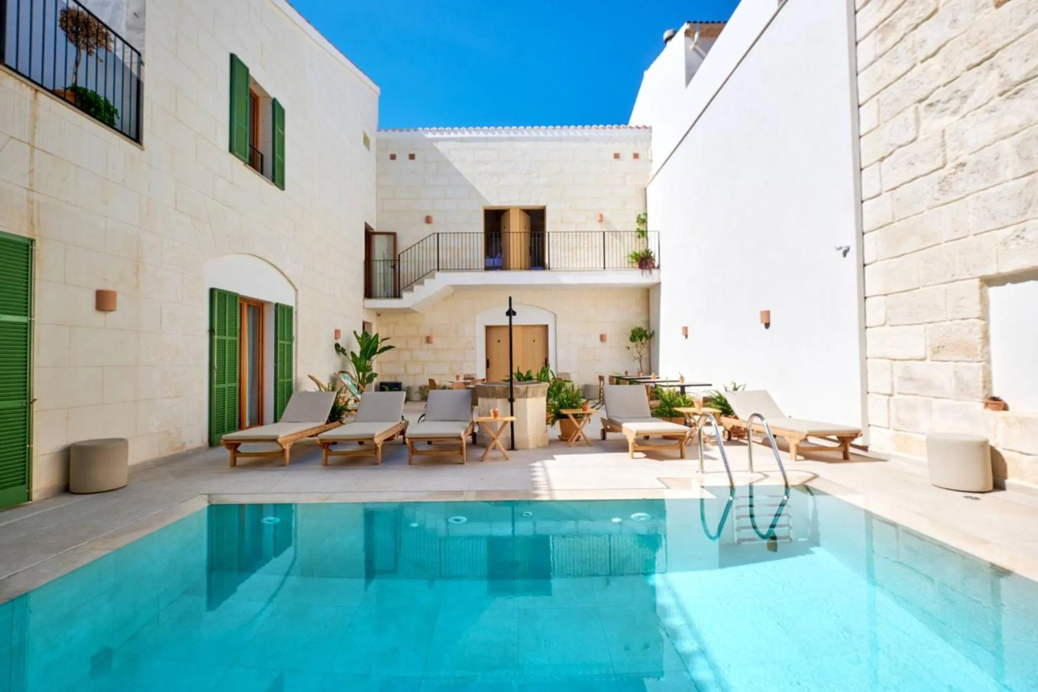 Pool view in Ca Sa Pagesa - Adults only