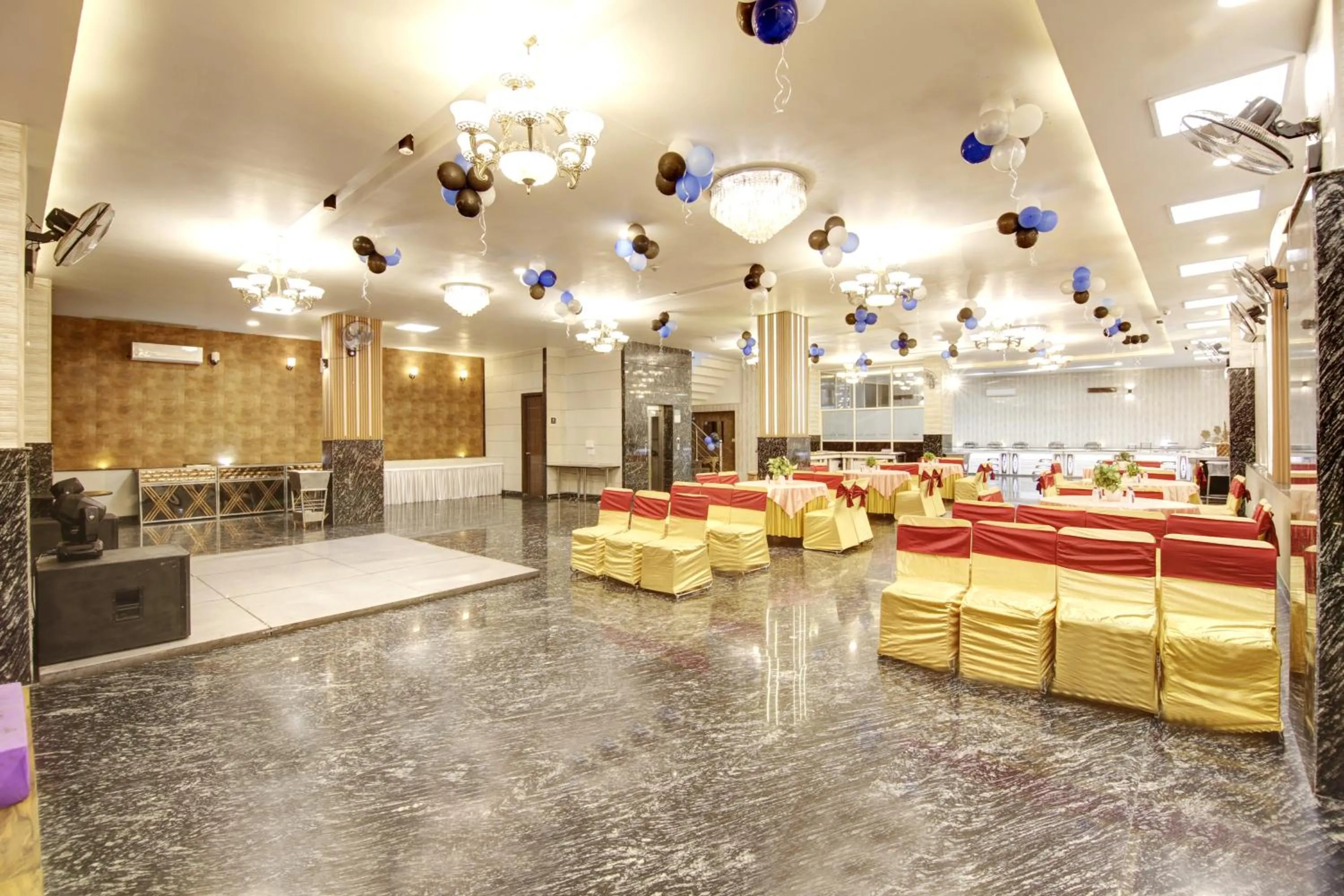 Banquet/Function facilities in Hotel Grand Manor