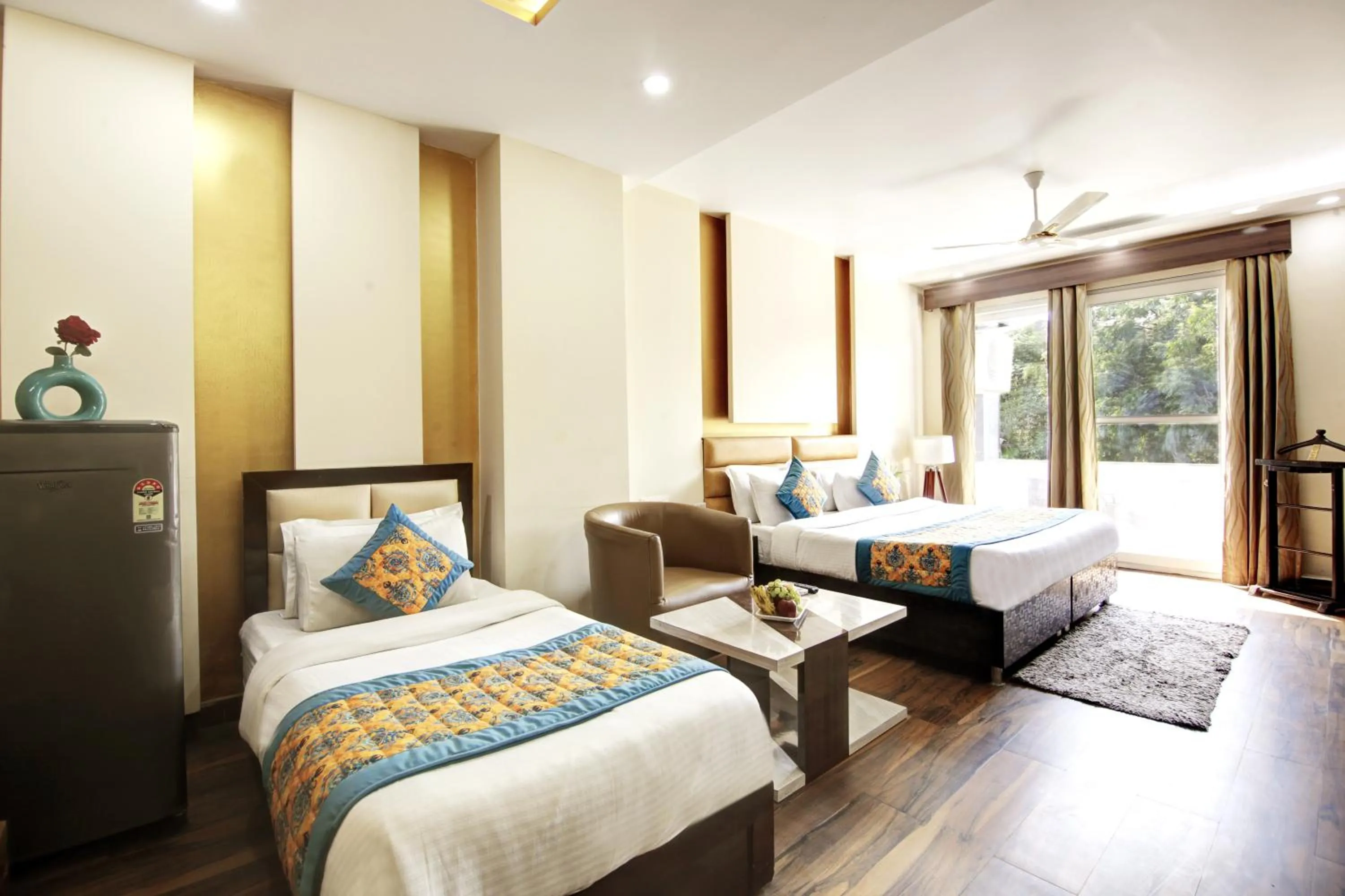 Bed in Hotel Grand Manor