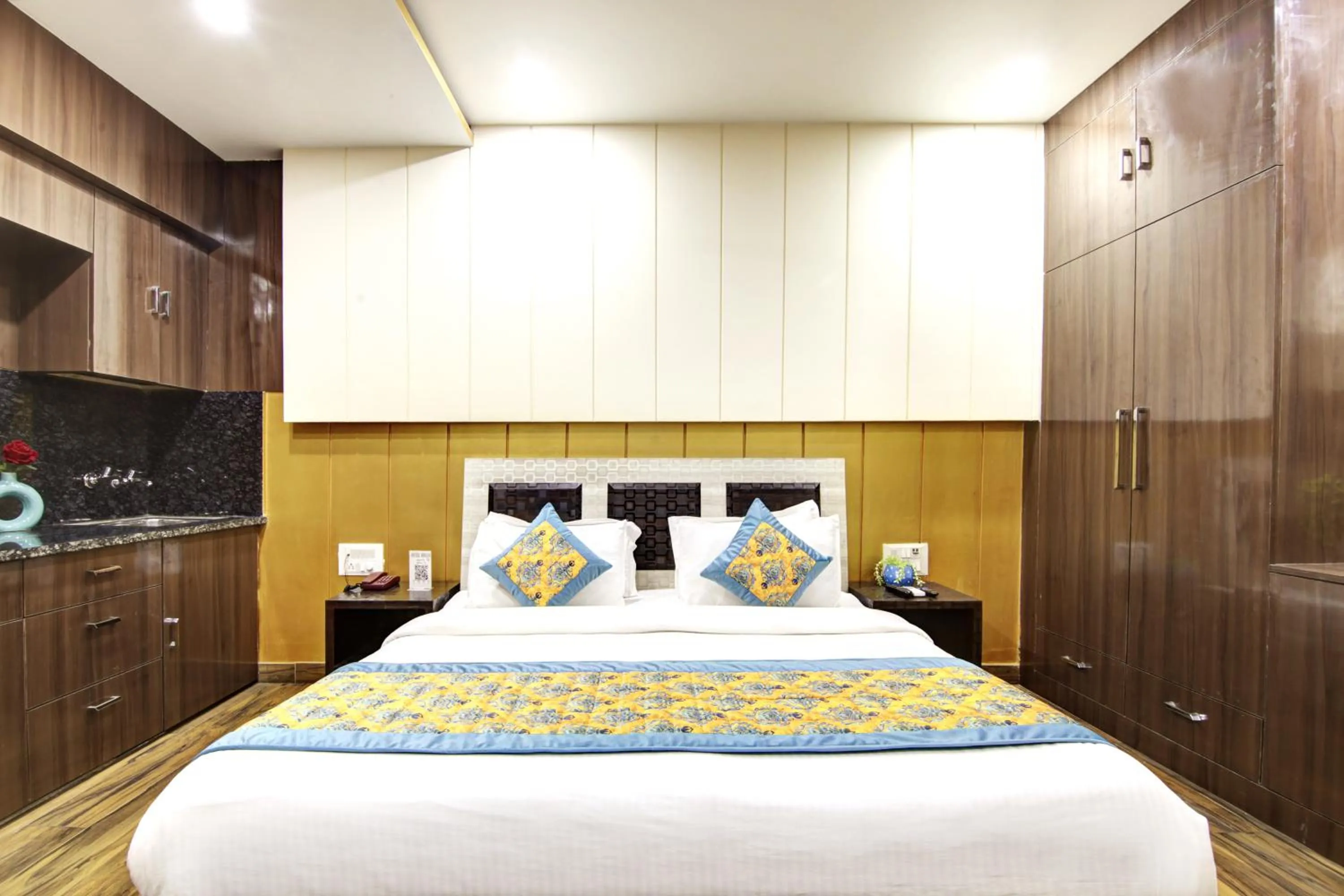 Photo of the whole room, Bed in Hotel Grand Manor