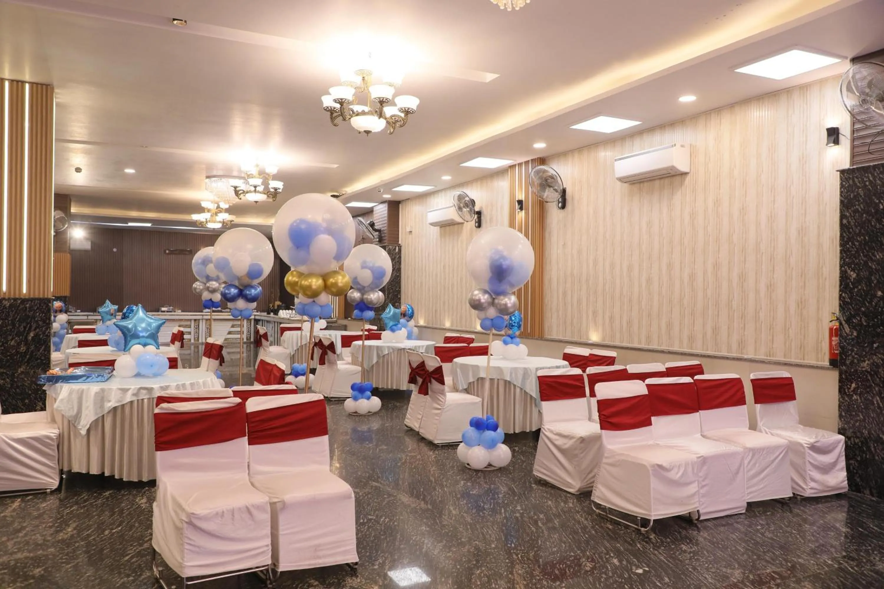 Banquet/Function facilities in Hotel Grand Manor