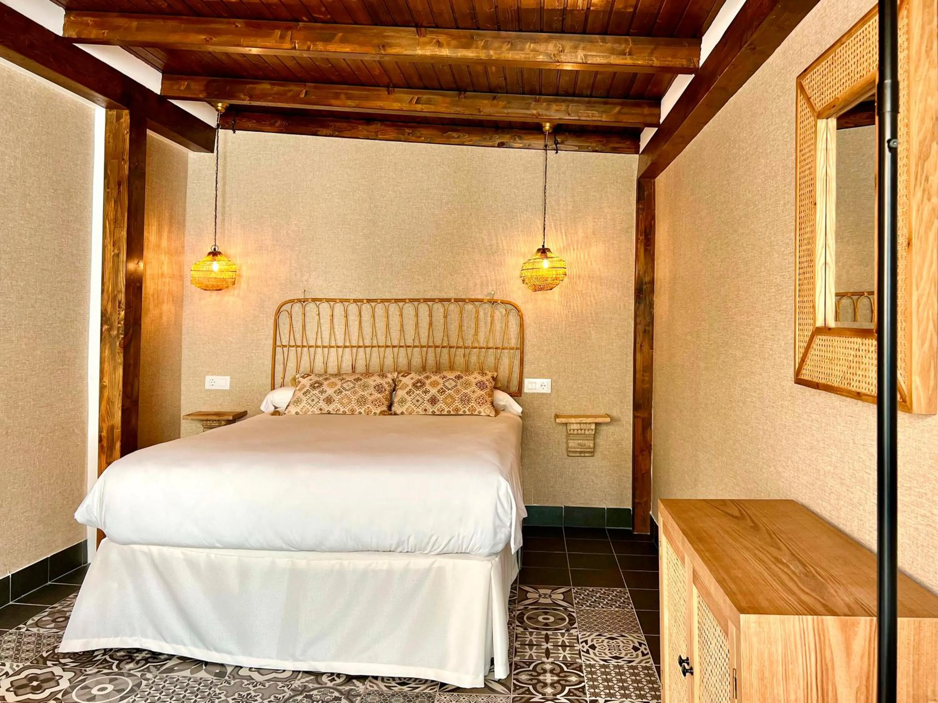 Bed in Apartamentos Realejo Campo del Príncipe 3000