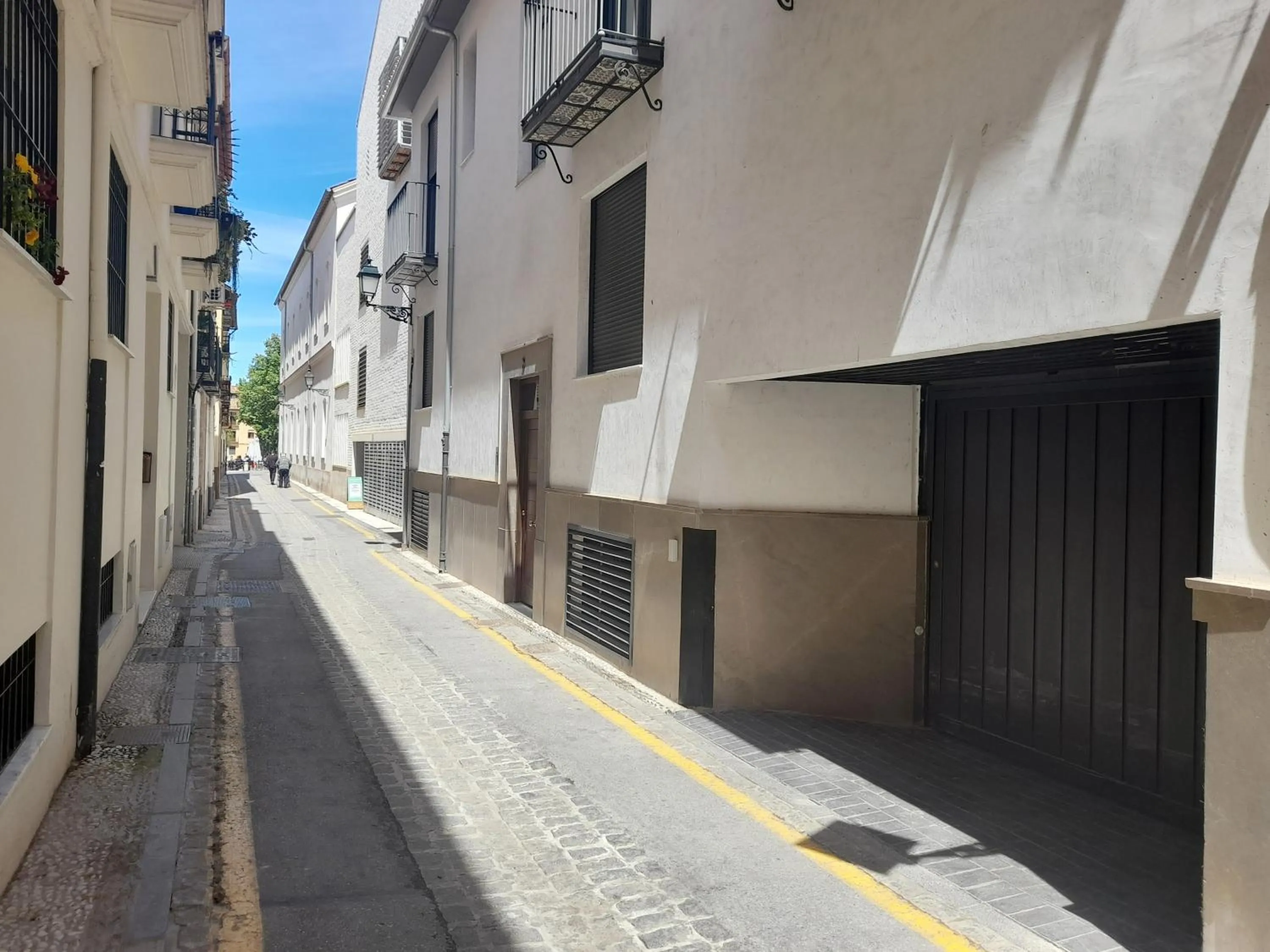 Property building in Apartamentos Realejo Campo del Príncipe 3000