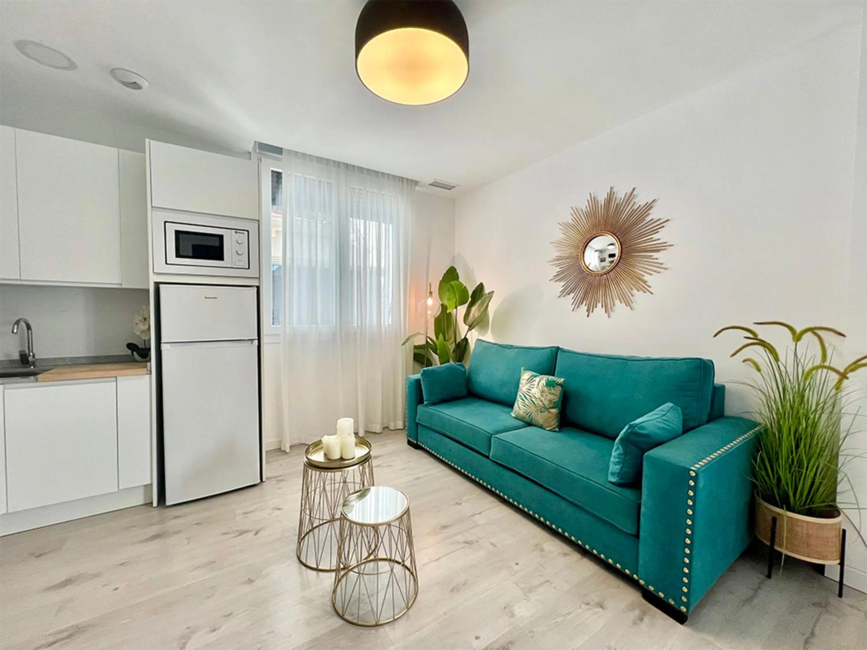 Kitchen or kitchenette in Apartamentos Realejo Campo del Príncipe 3000