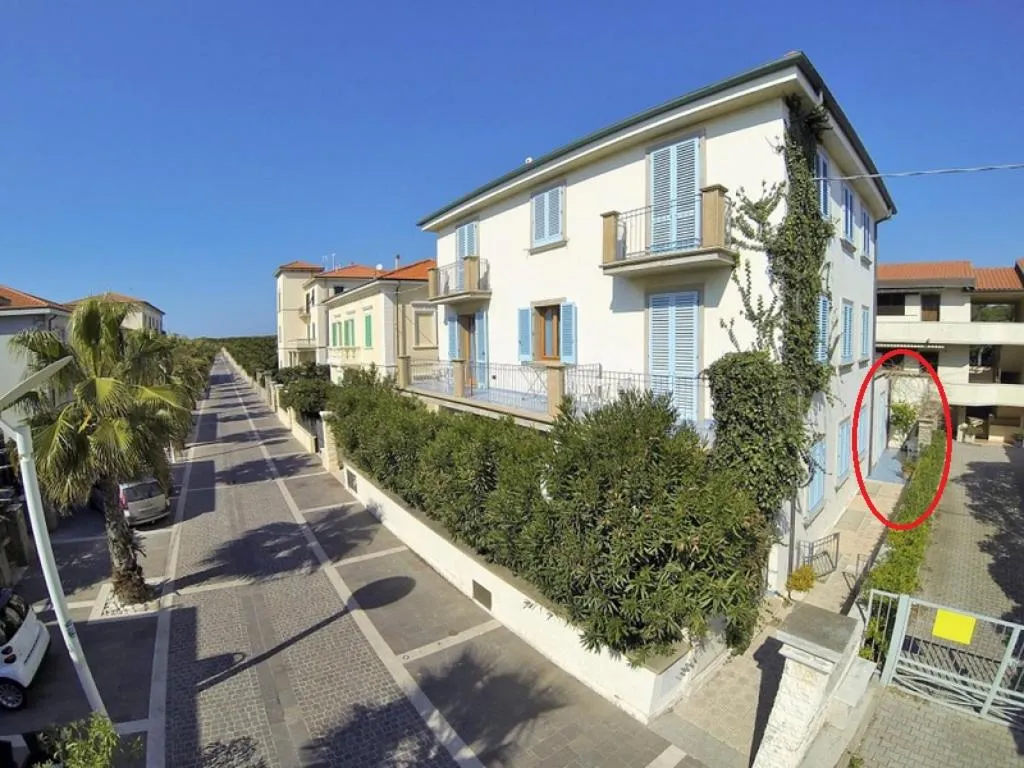 Property building in Zì Maria