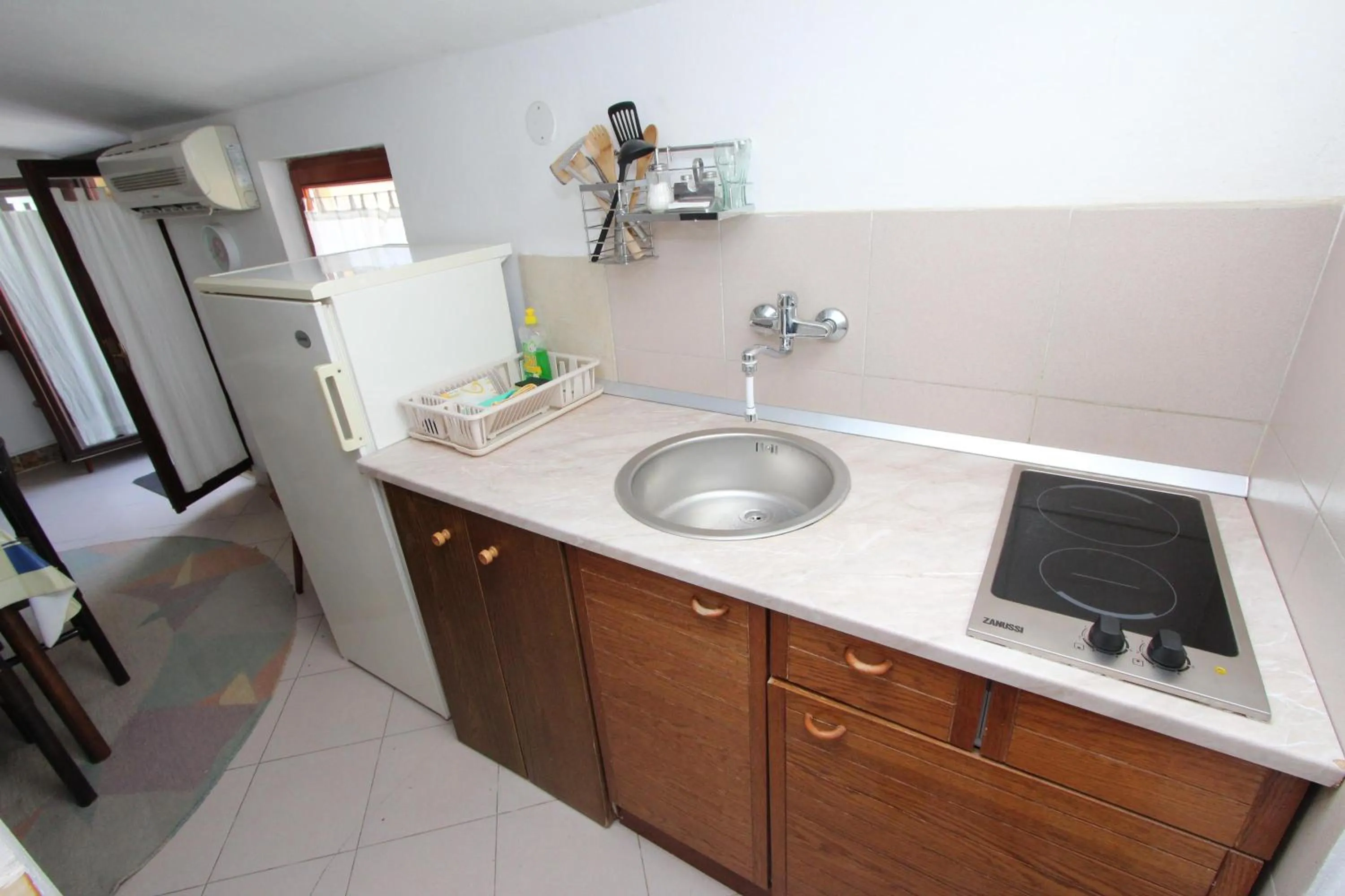 Kitchen or kitchenette in Apartments Lora