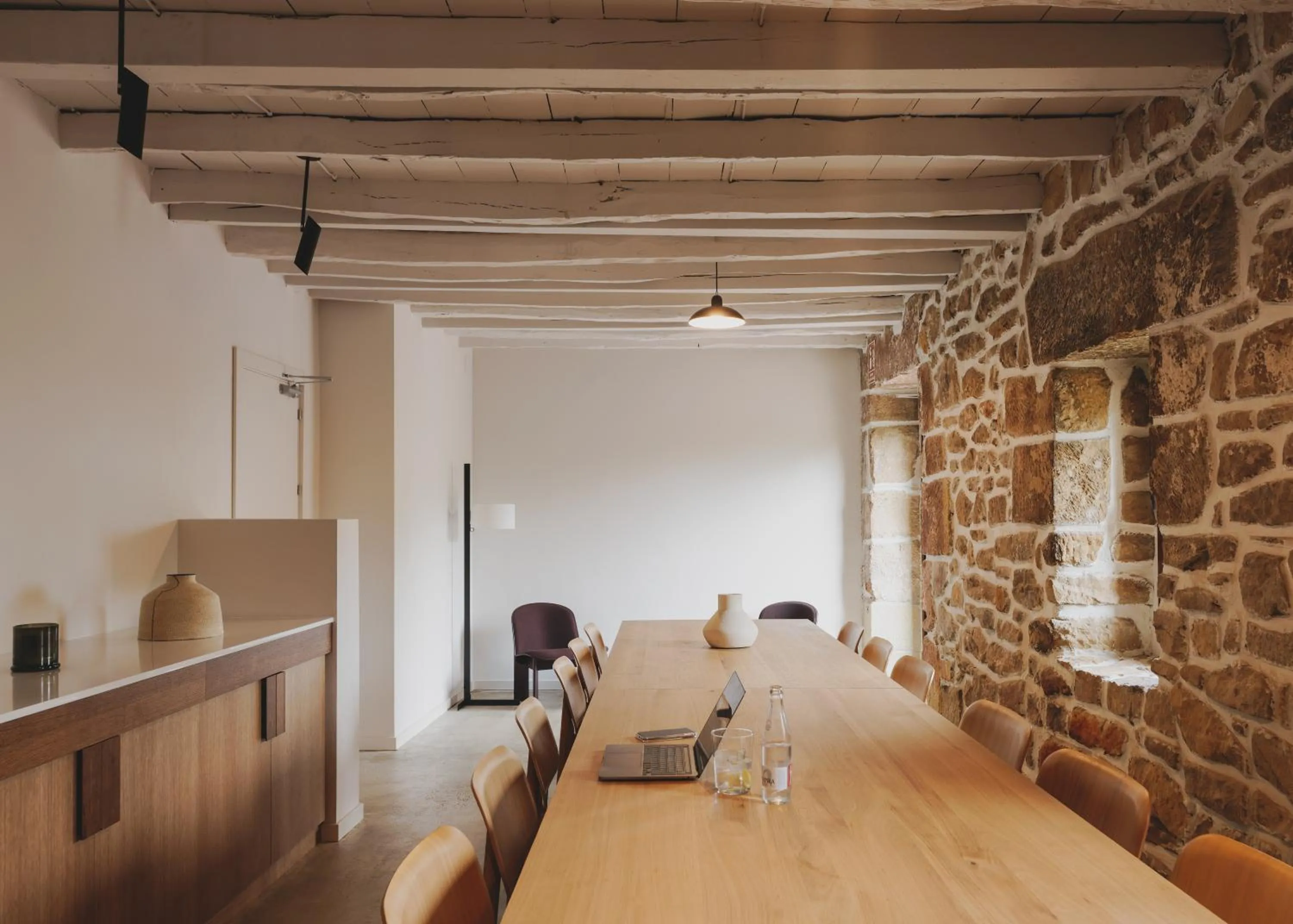 Living room in Wecamp San Sebastián