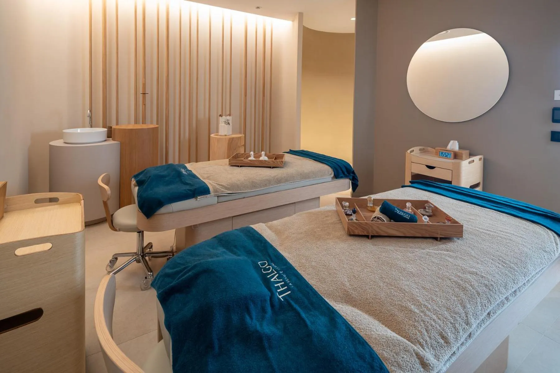 Spa and wellness centre/facilities, Bed in Hôtel Horizon Resort Massane & Spa