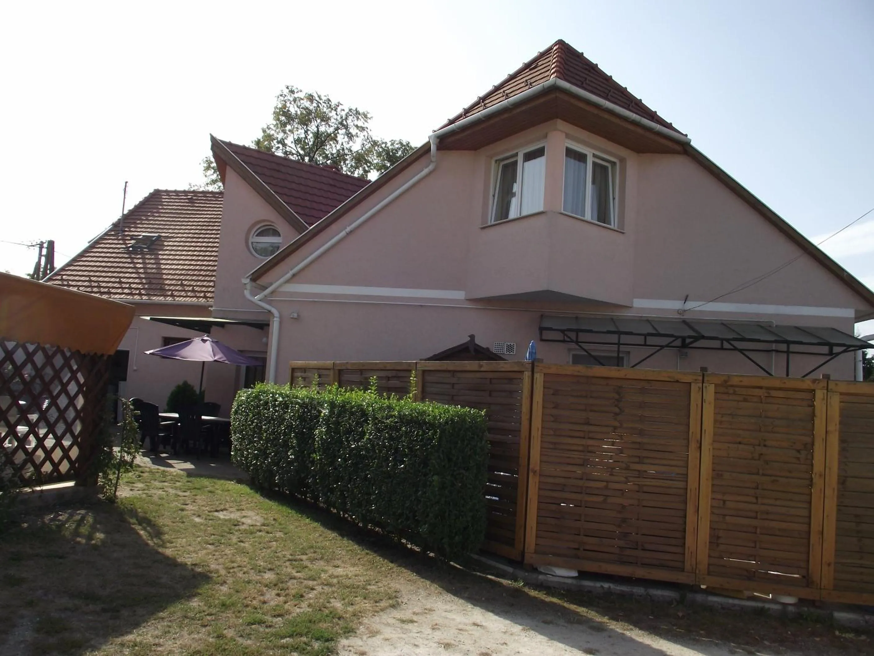 Property building in Ludas Fogadó