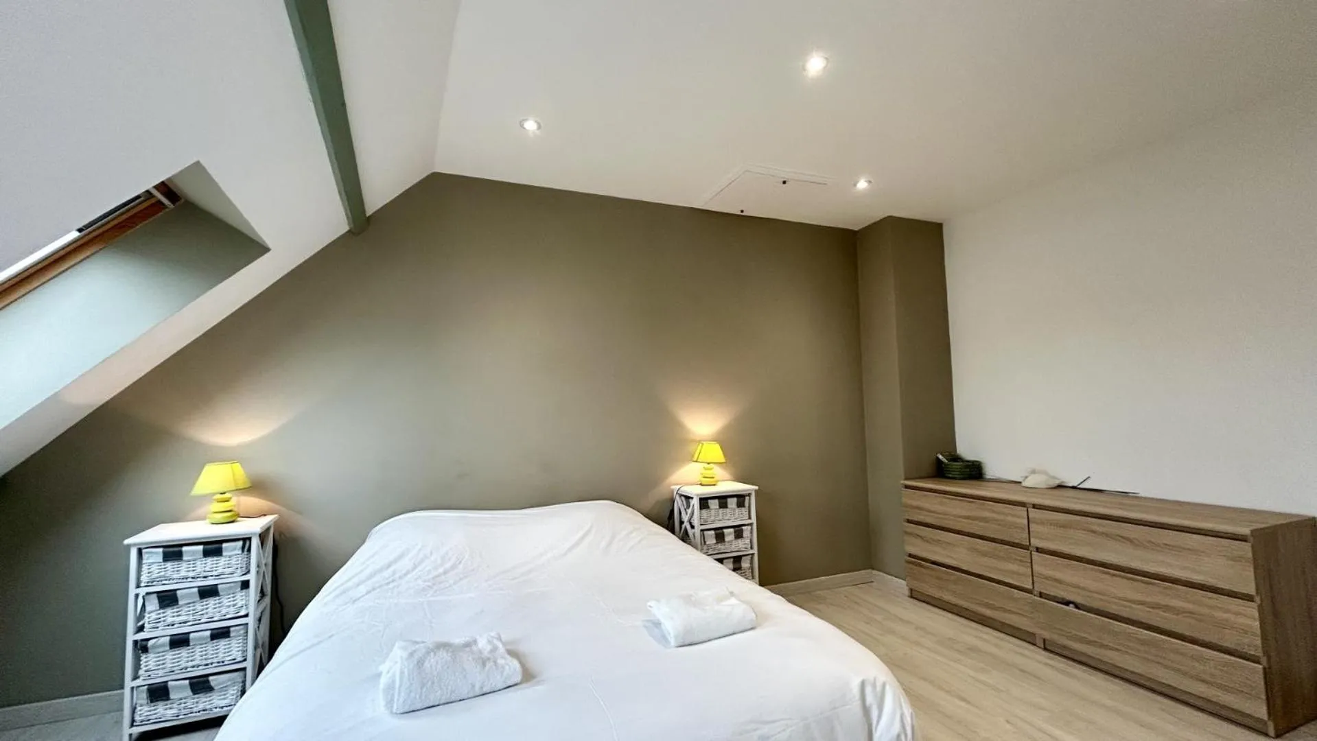 Bed in La Hutte