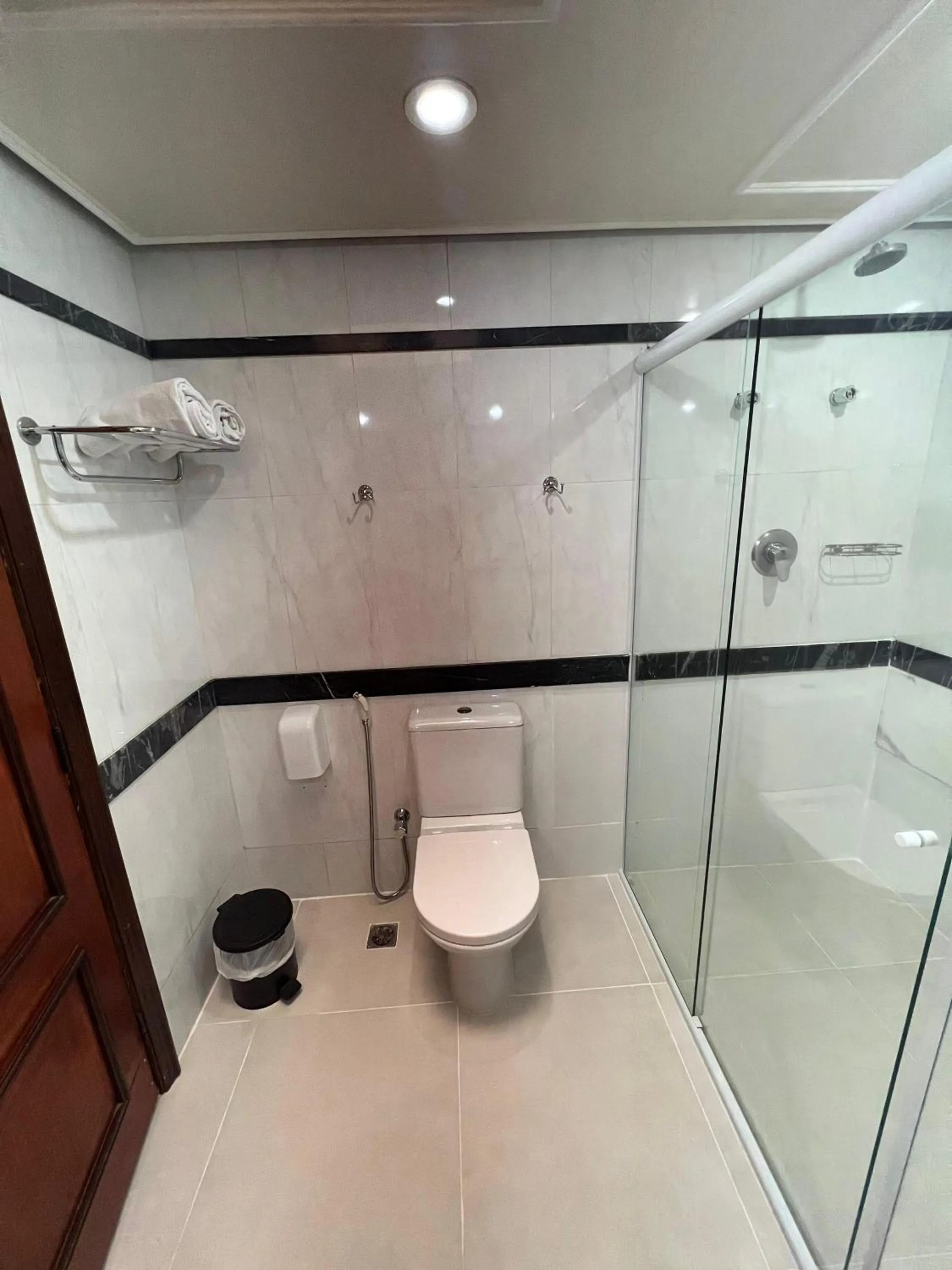 Bathroom in Hotel Euro Suite Campinas by Nacional Inn - Próximo ao Cambuí