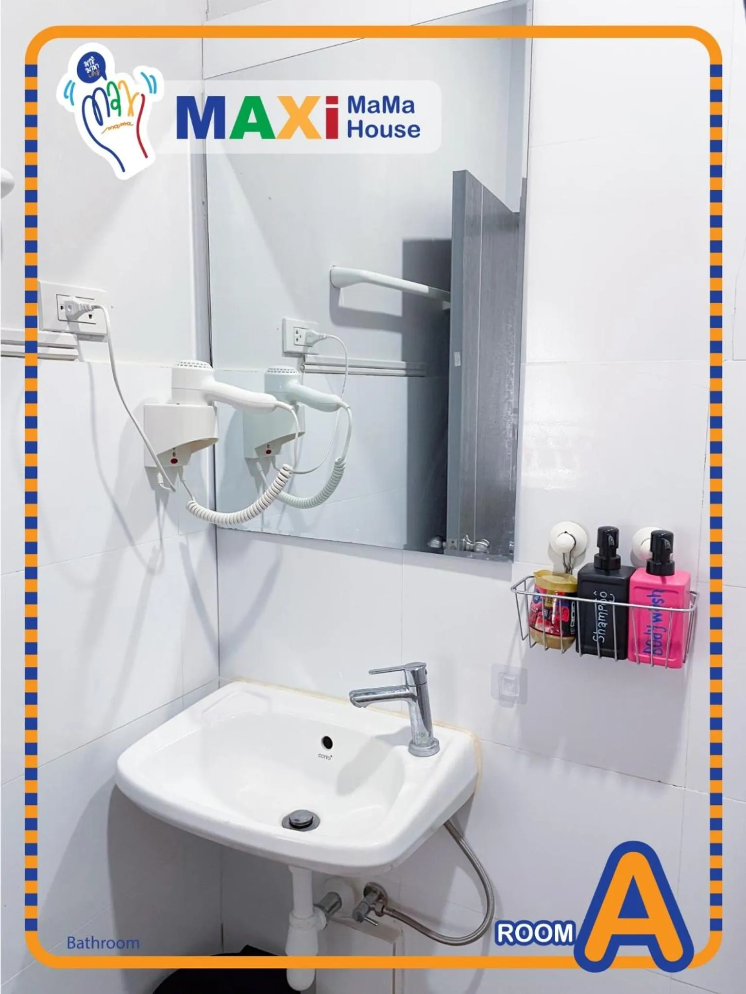 Bathroom in MAXi MaMa House