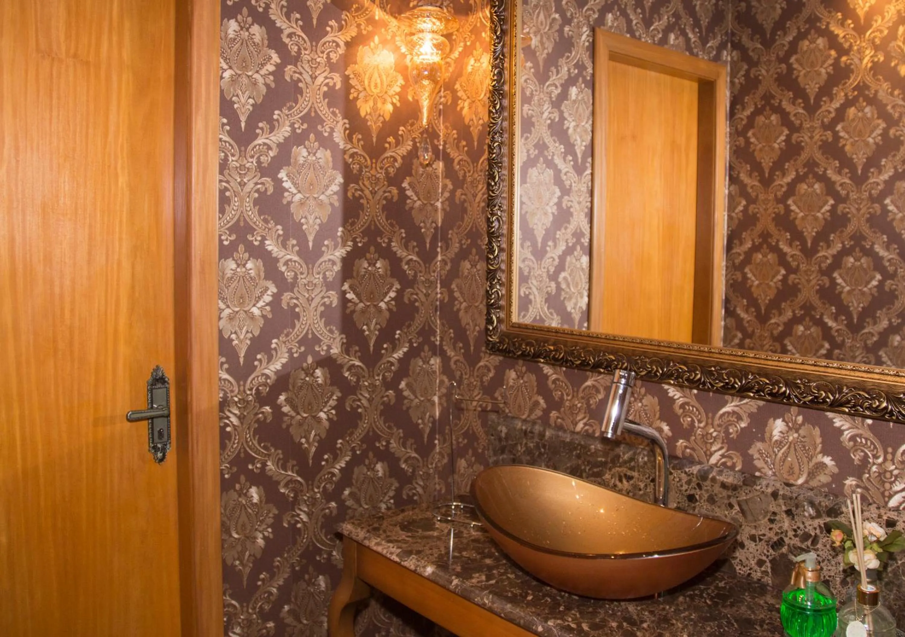 Bathroom in Pousada Caminho dos Plátanos