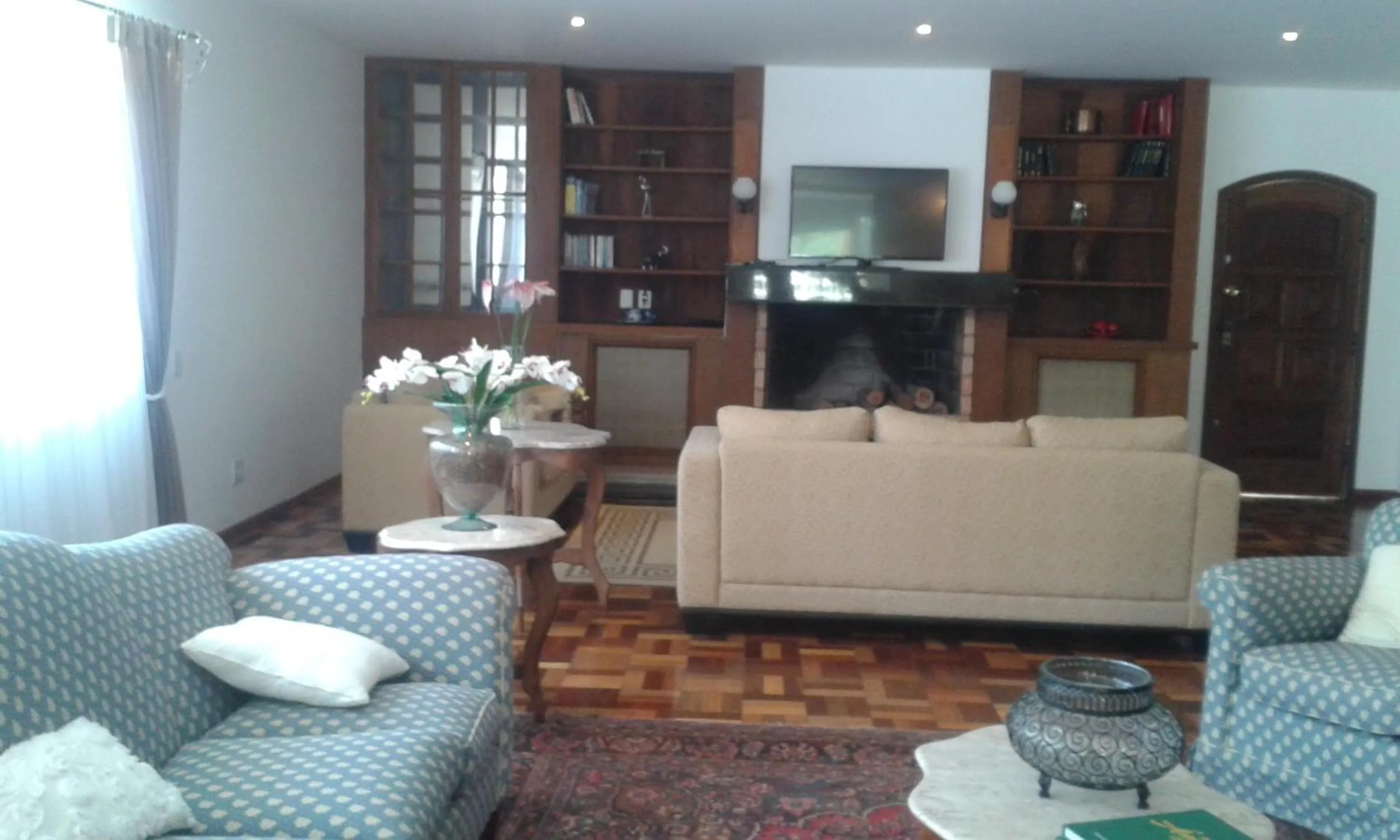 Communal lounge/ TV room in Pousada Matitaterê