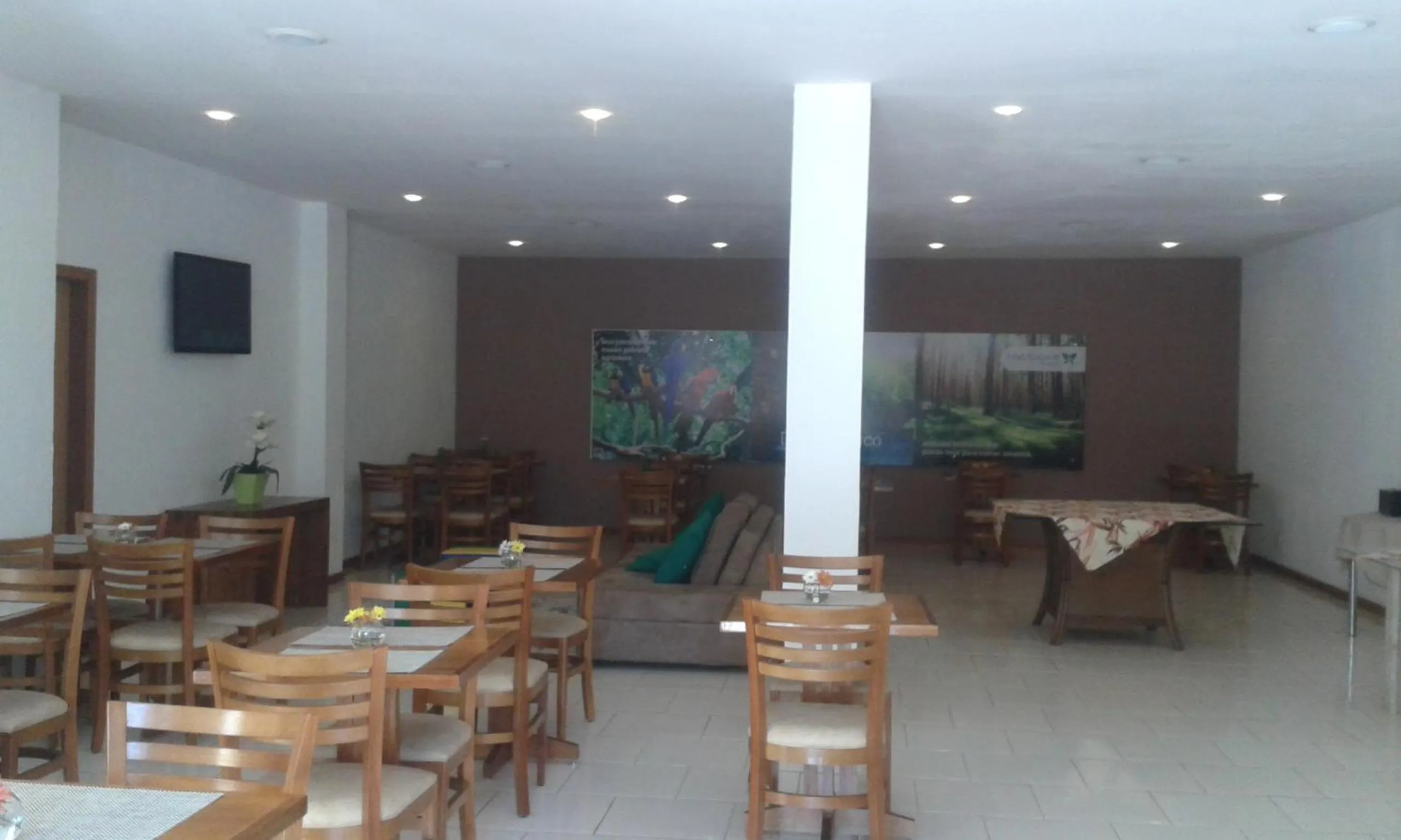 Lounge or bar in Pousada Matitaterê