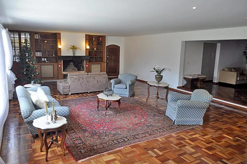 Communal lounge/ TV room in Pousada Matitaterê