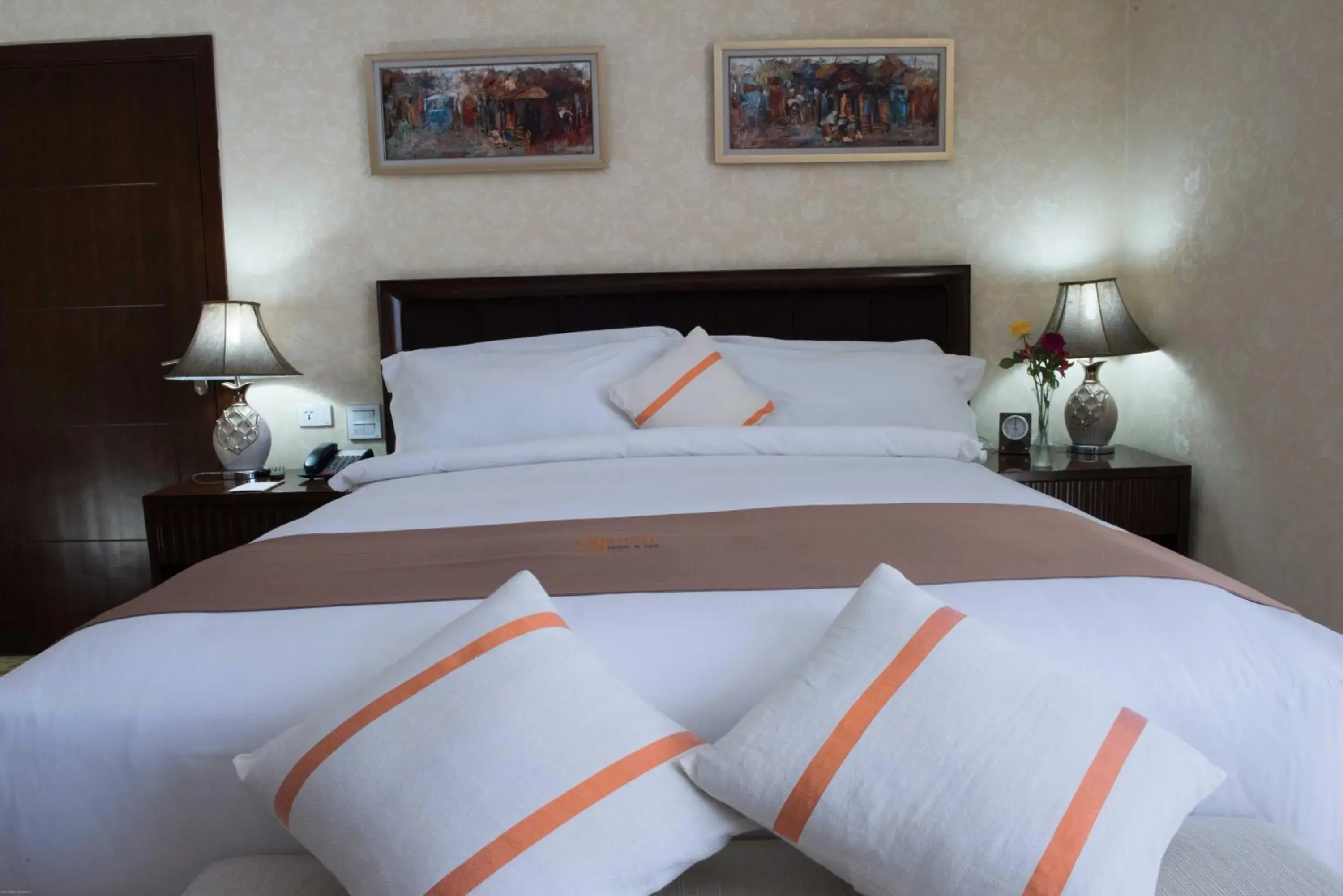 Bed in Capital Hotel and Spa Bed in Capital Hotel and Spa