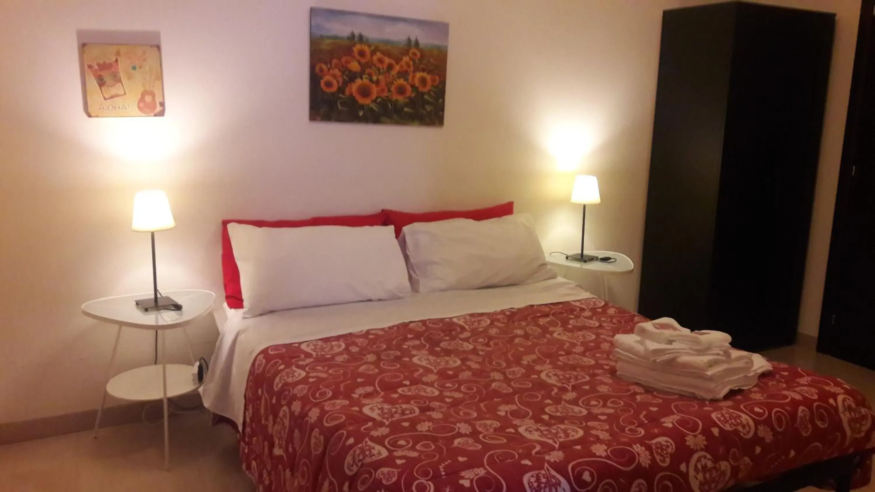 Double or Twin Room with Private Bathroom - single occupancy in Domus Taranto unica sede Double or Twin Room with Private Bathroom - single occupancy in Domus Taranto unica sede