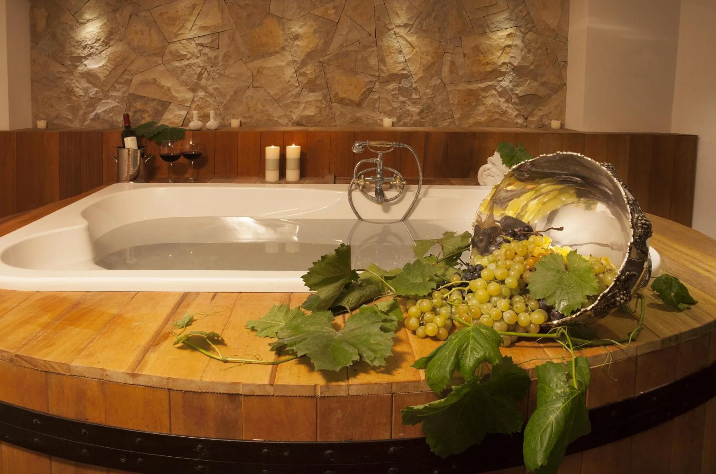 Hot Tub in Garden Spa Boutique Hotel