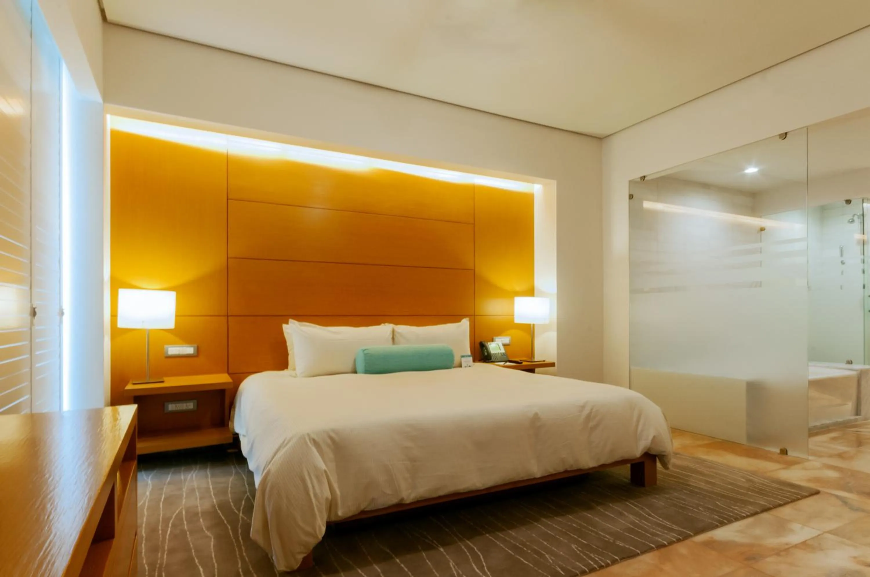 Photo of the whole room, Bed in Palacio Mundo Imperial Riviera Diamante Acapulco All Inclusive