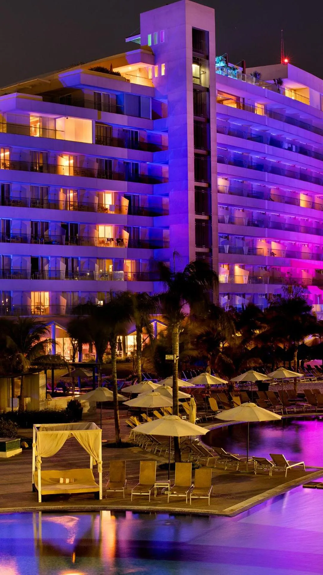 Night in Palacio Mundo Imperial Riviera Diamante Acapulco All Inclusive