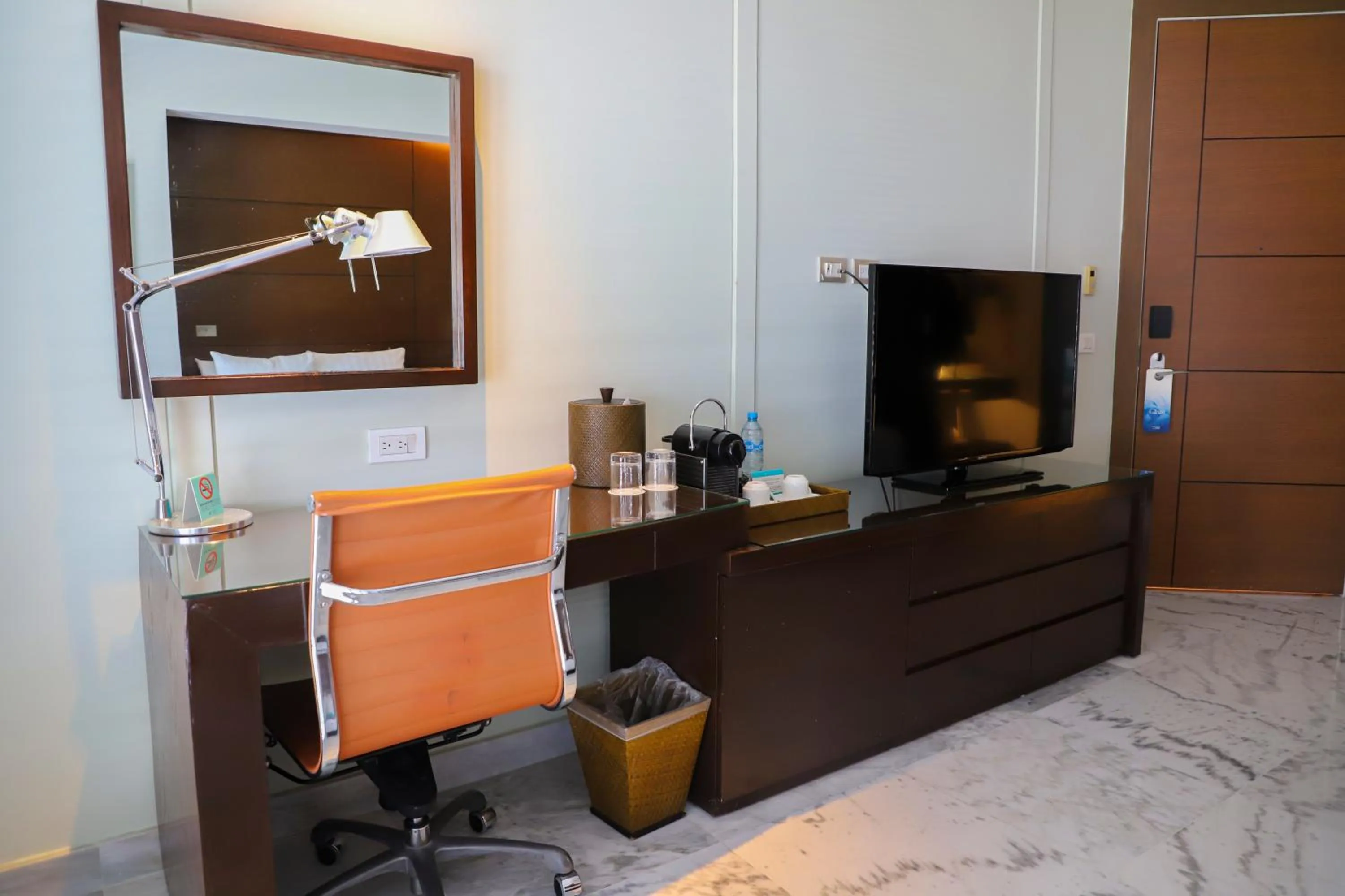 TV and multimedia in Palacio Mundo Imperial Riviera Diamante Acapulco All Inclusive