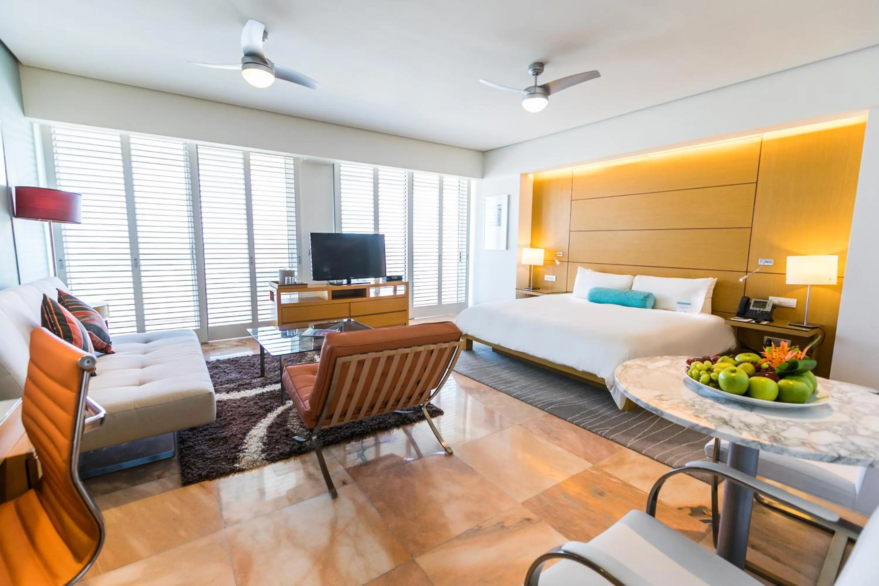 Photo of the whole room, Bed in Palacio Mundo Imperial Riviera Diamante Acapulco All Inclusive